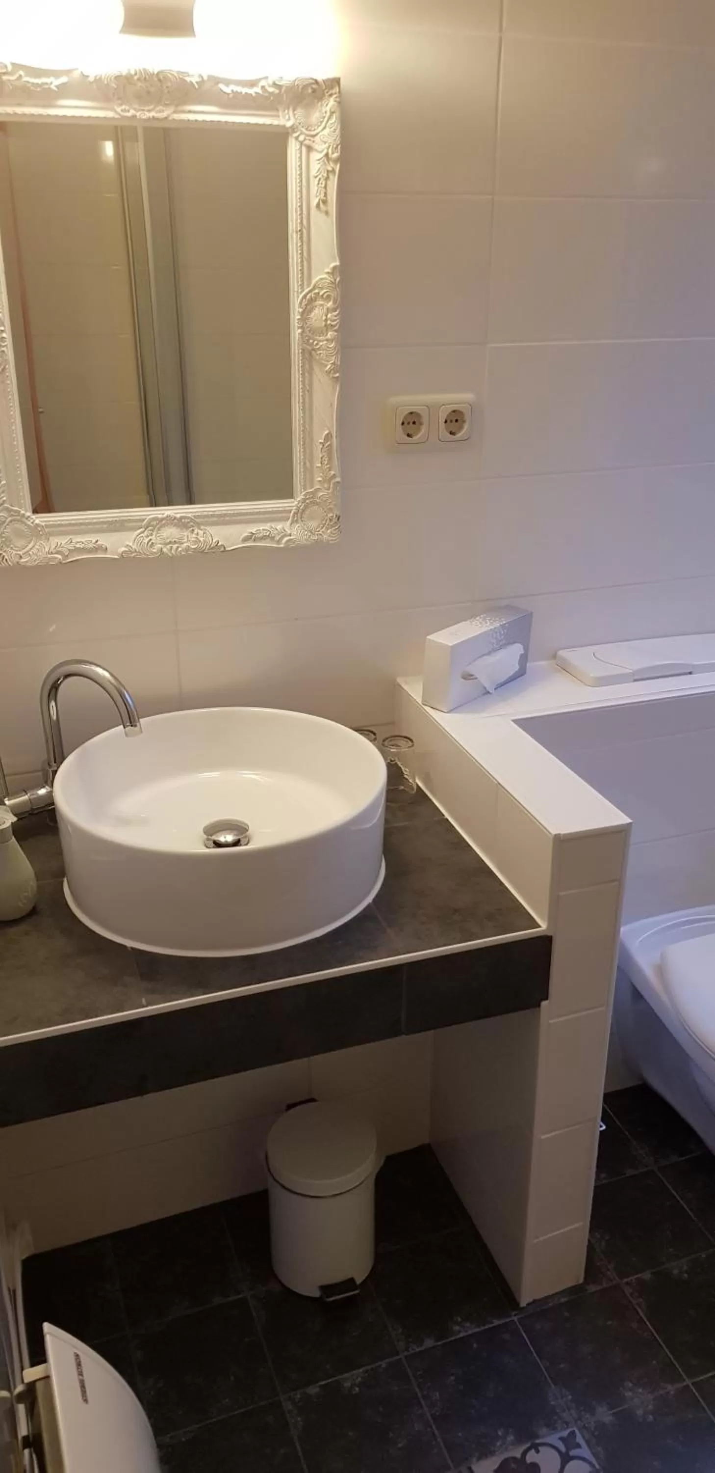 Bathroom in Hotel Reichskrone