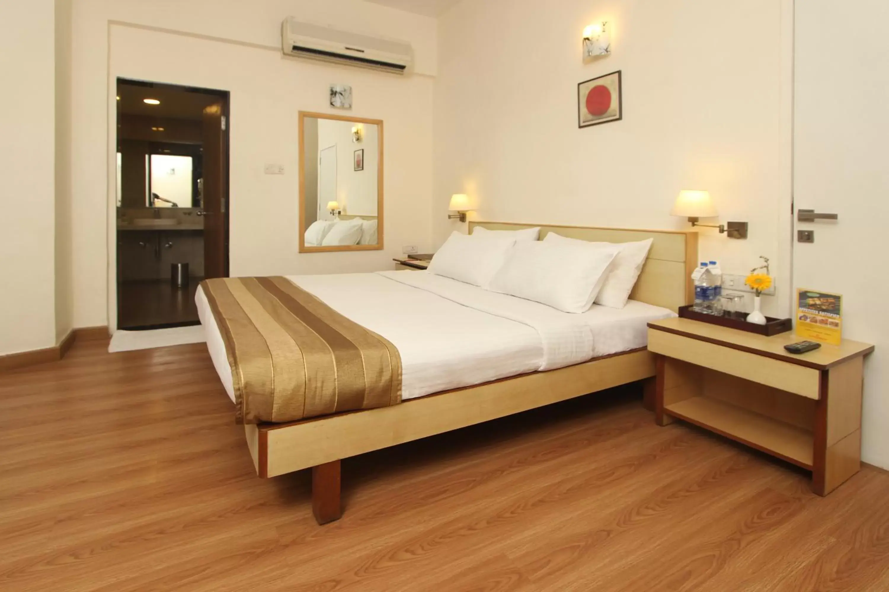 Bedroom, Bed in Hotel Phoenix Koregaon Park Bedroom, Bed in Hotel Phoenix Koregaon Park