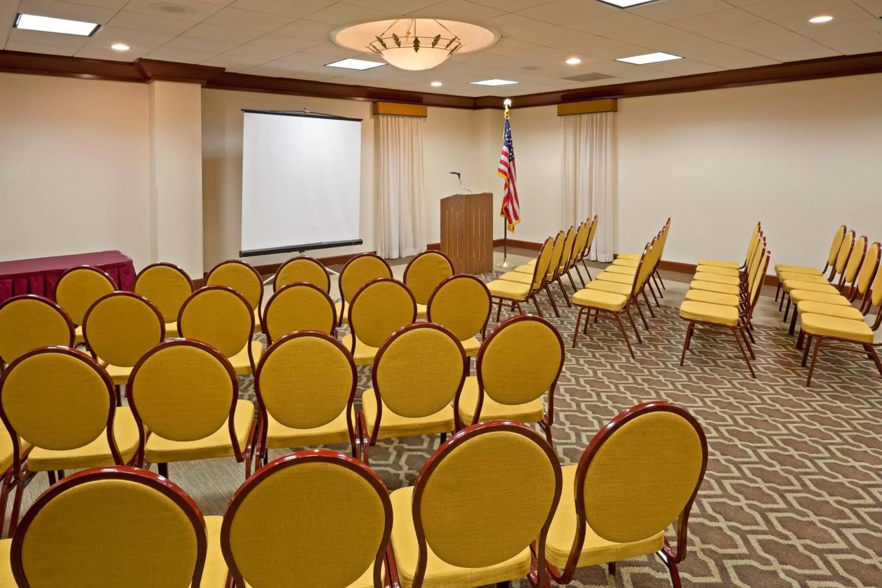 Meeting/conference room in Wyndham Garden Totowa