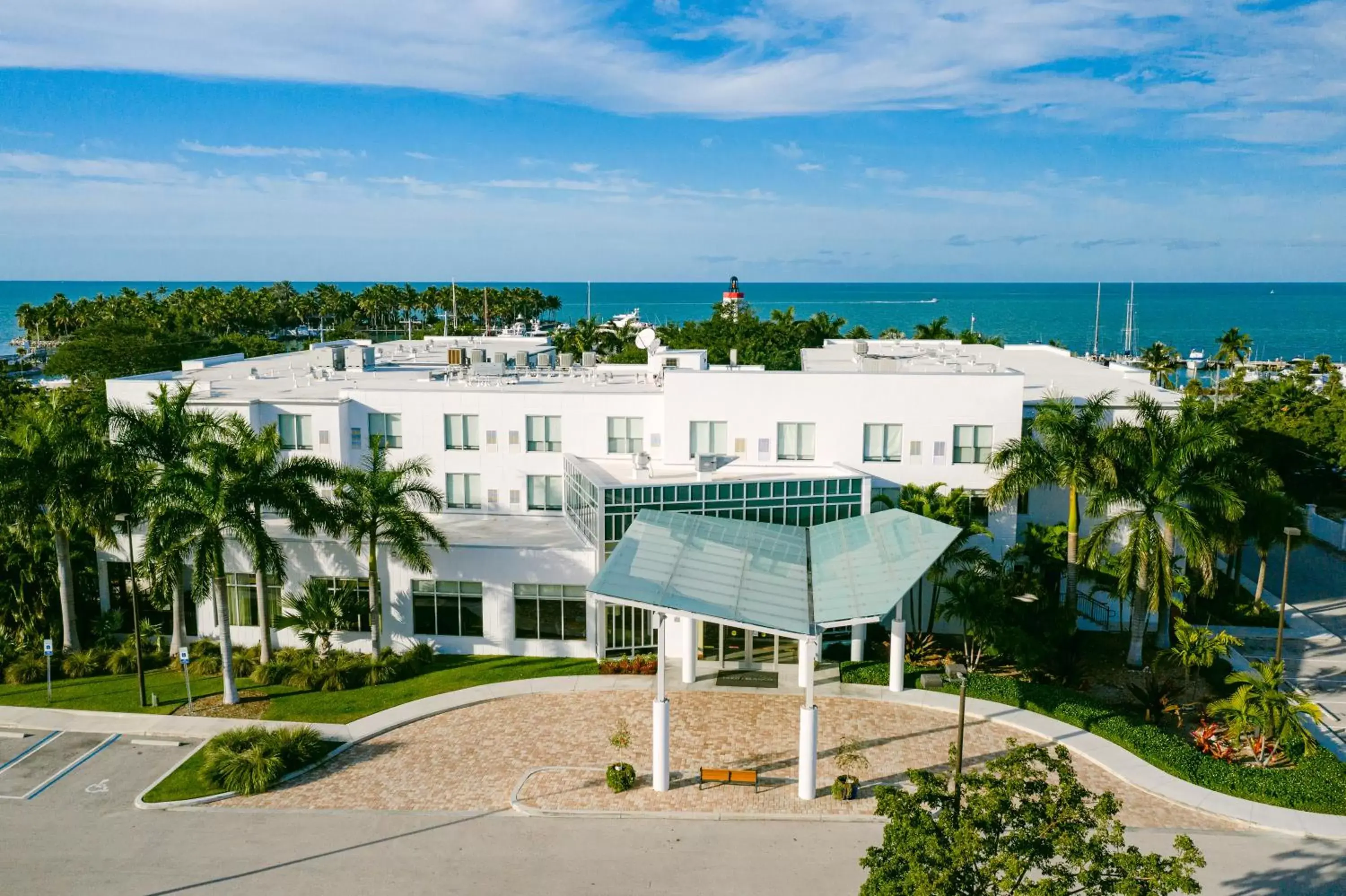 Facade/entrance in Faro Blanco Resort & Yacht Club