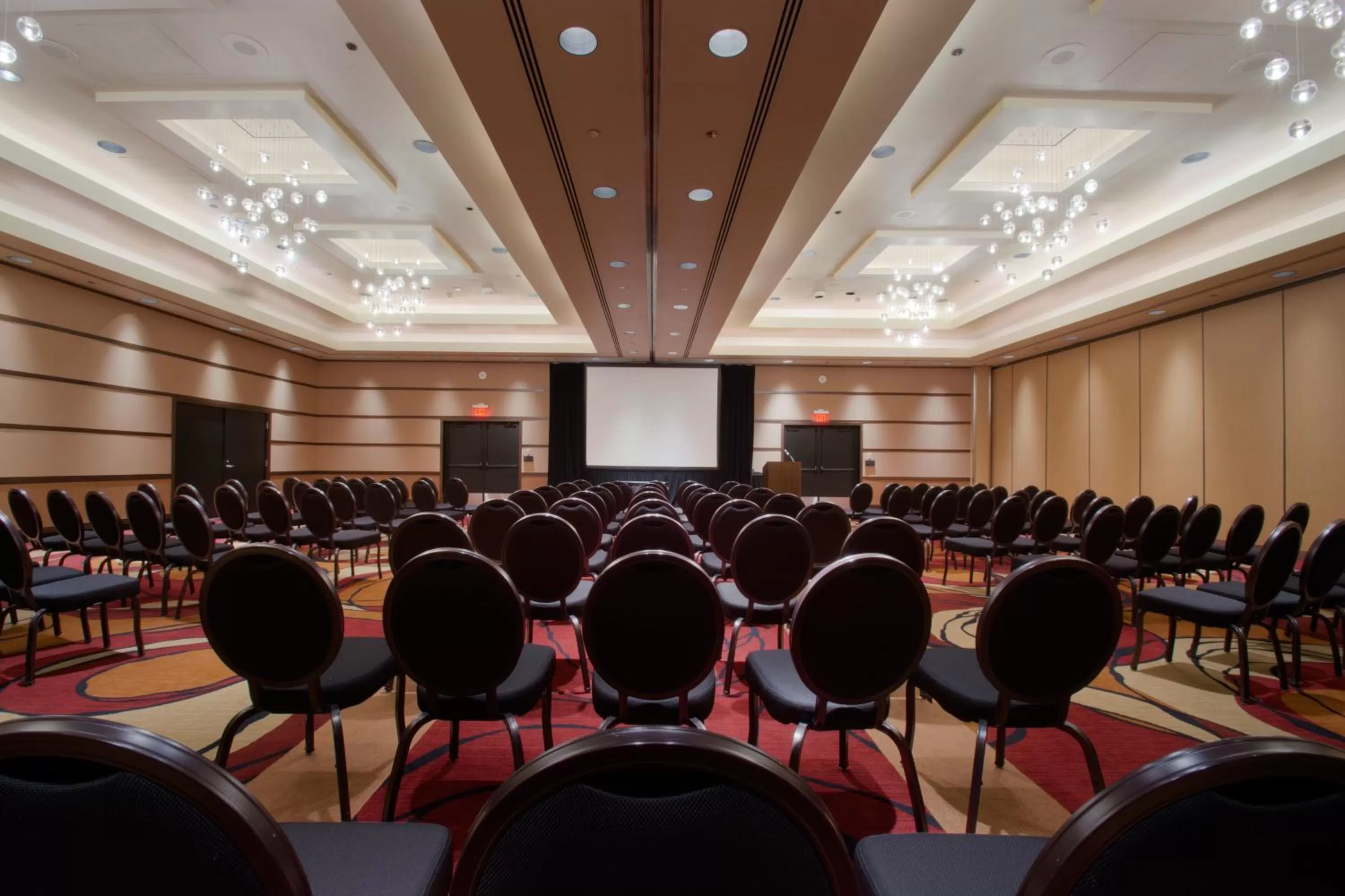 Business facilities in Hotel Murano