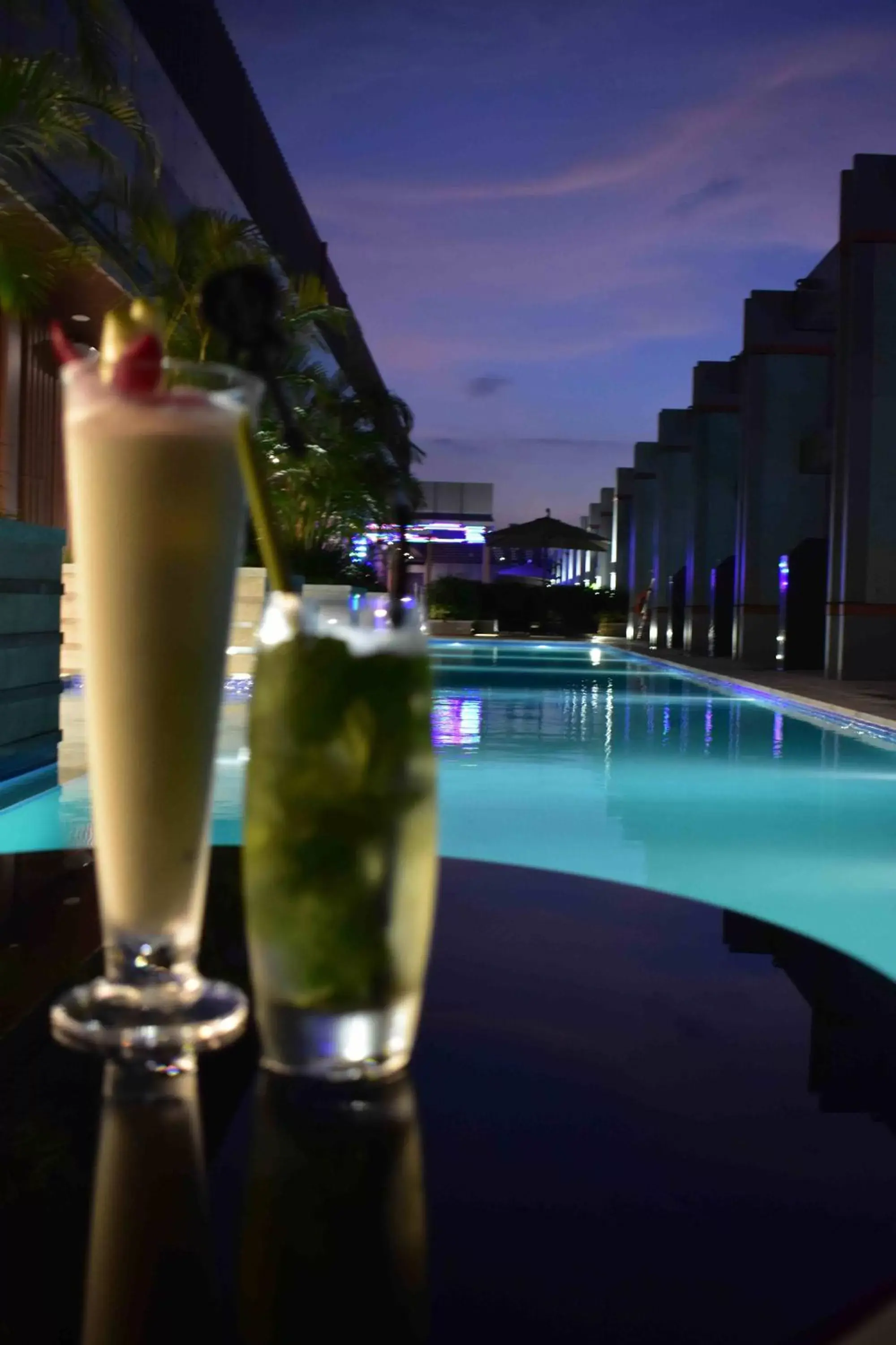 Swimming pool in Hard Rock Hotel Shenzhen Swimming pool in Hard Rock Hotel Shenzhen