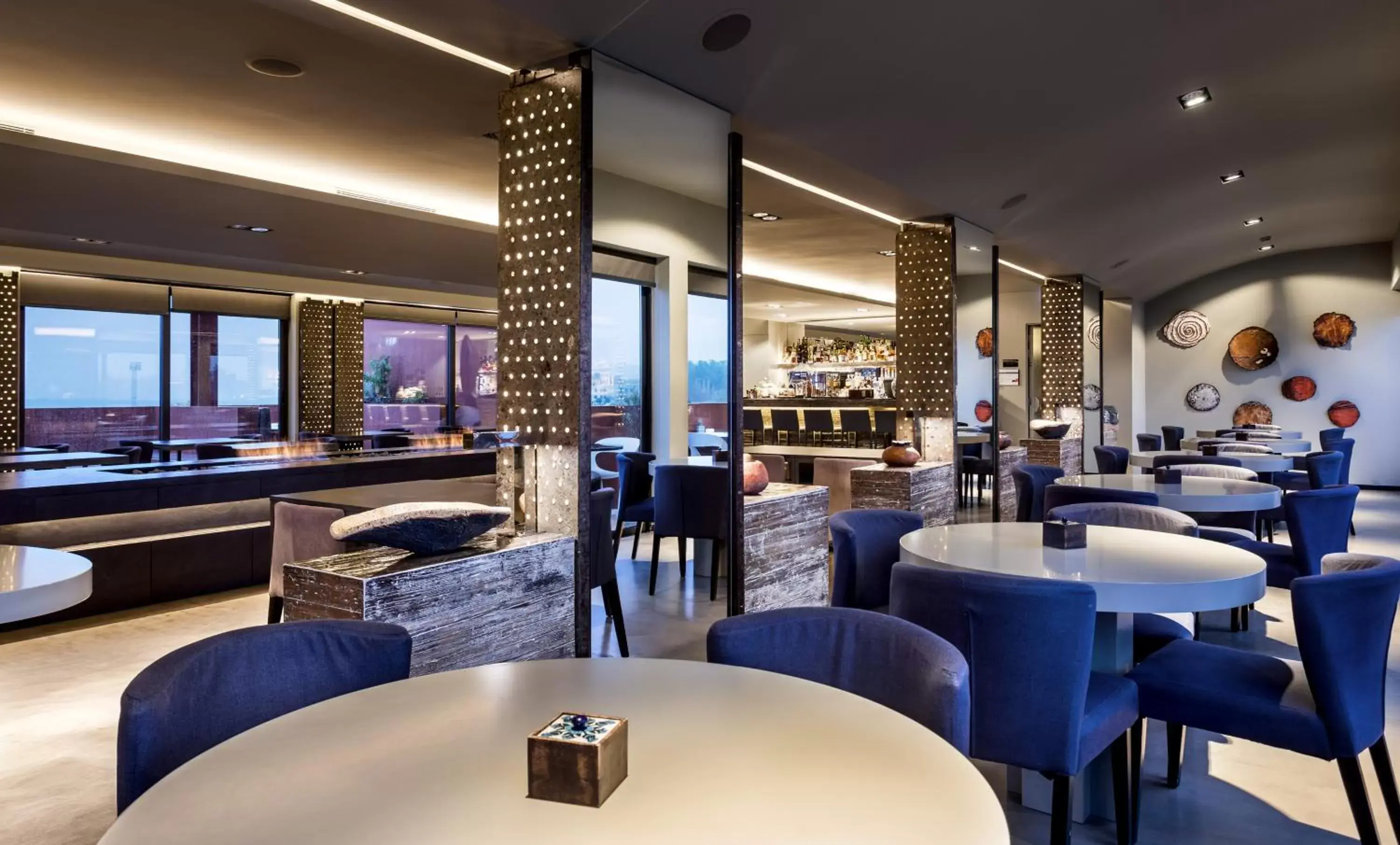 Lounge or bar, Restaurant/Places to Eat in Vitoria Stone Hotel