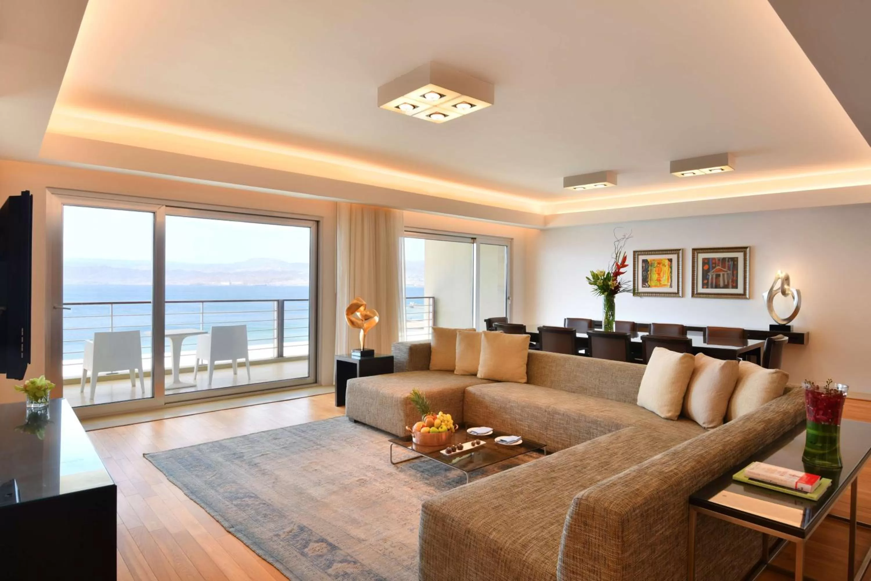 Photo of the whole room in Kempinski Hotel Aqaba