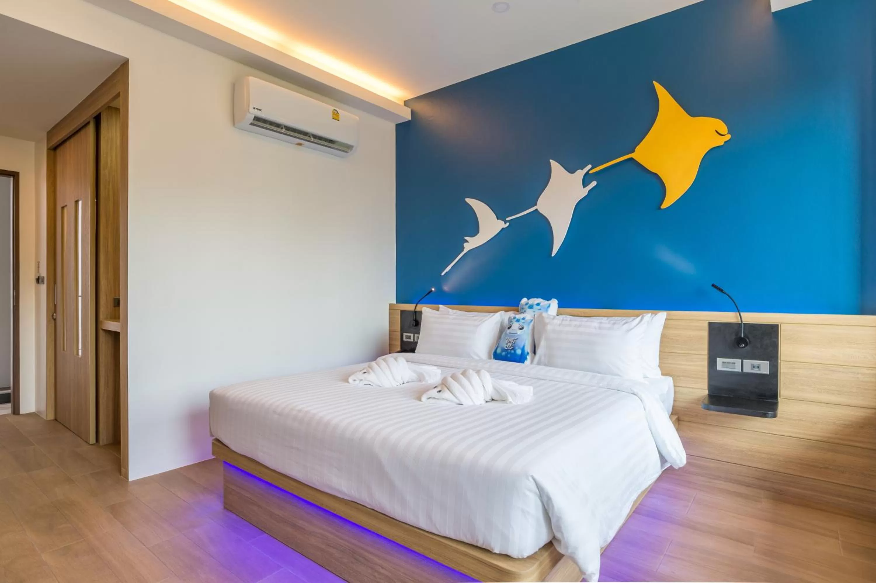 Bed in Anda Sea Tales Resort-SHA Plus