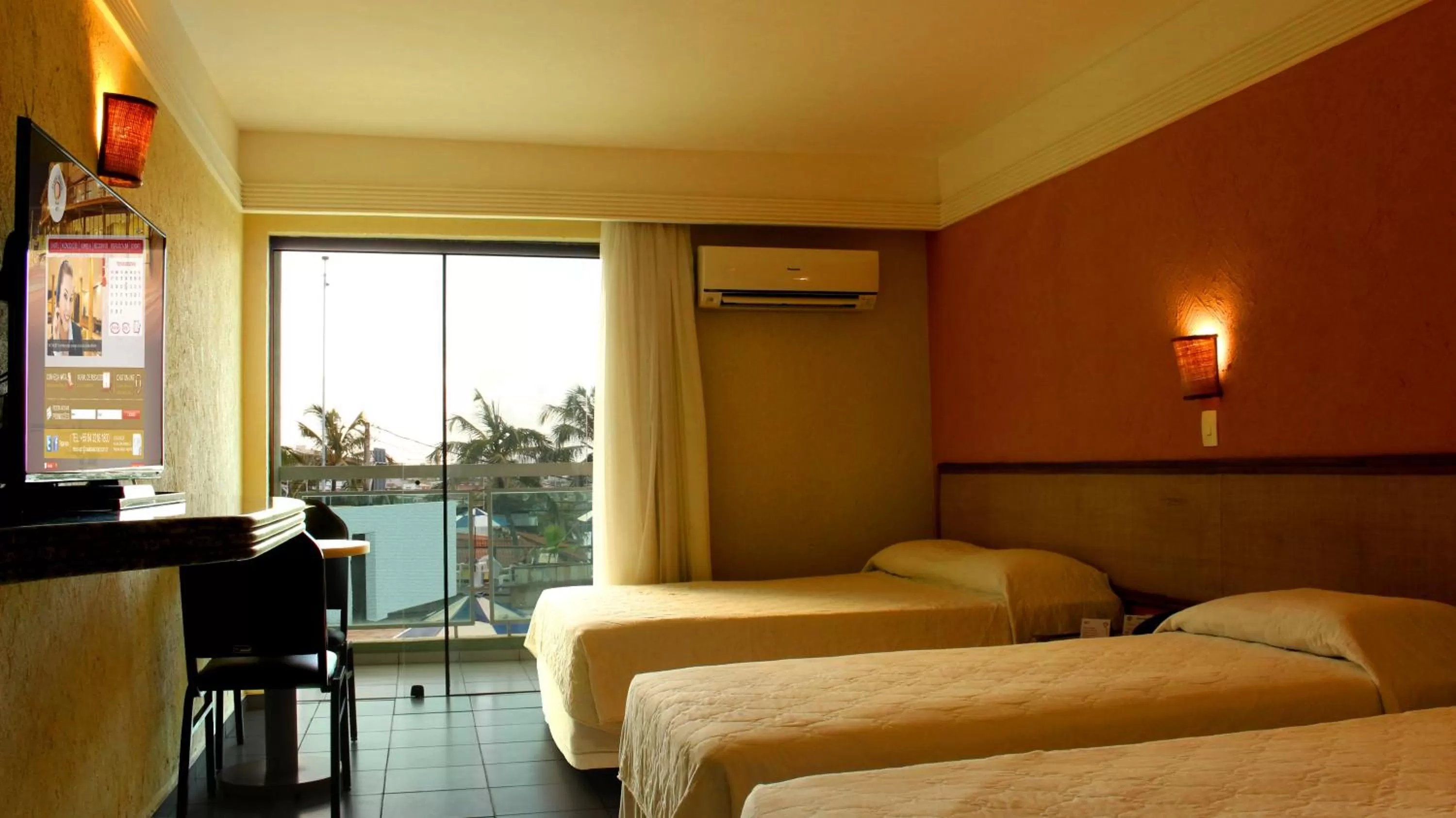 Photo of the whole room, Bed in Natal Praia Hotel
