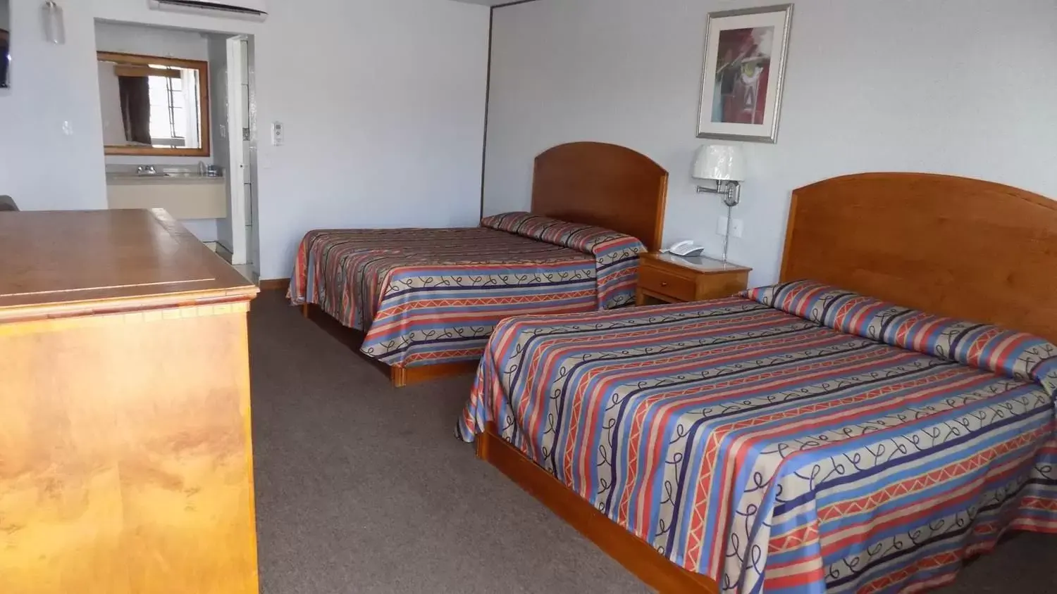 Bed in Hotel del Camino