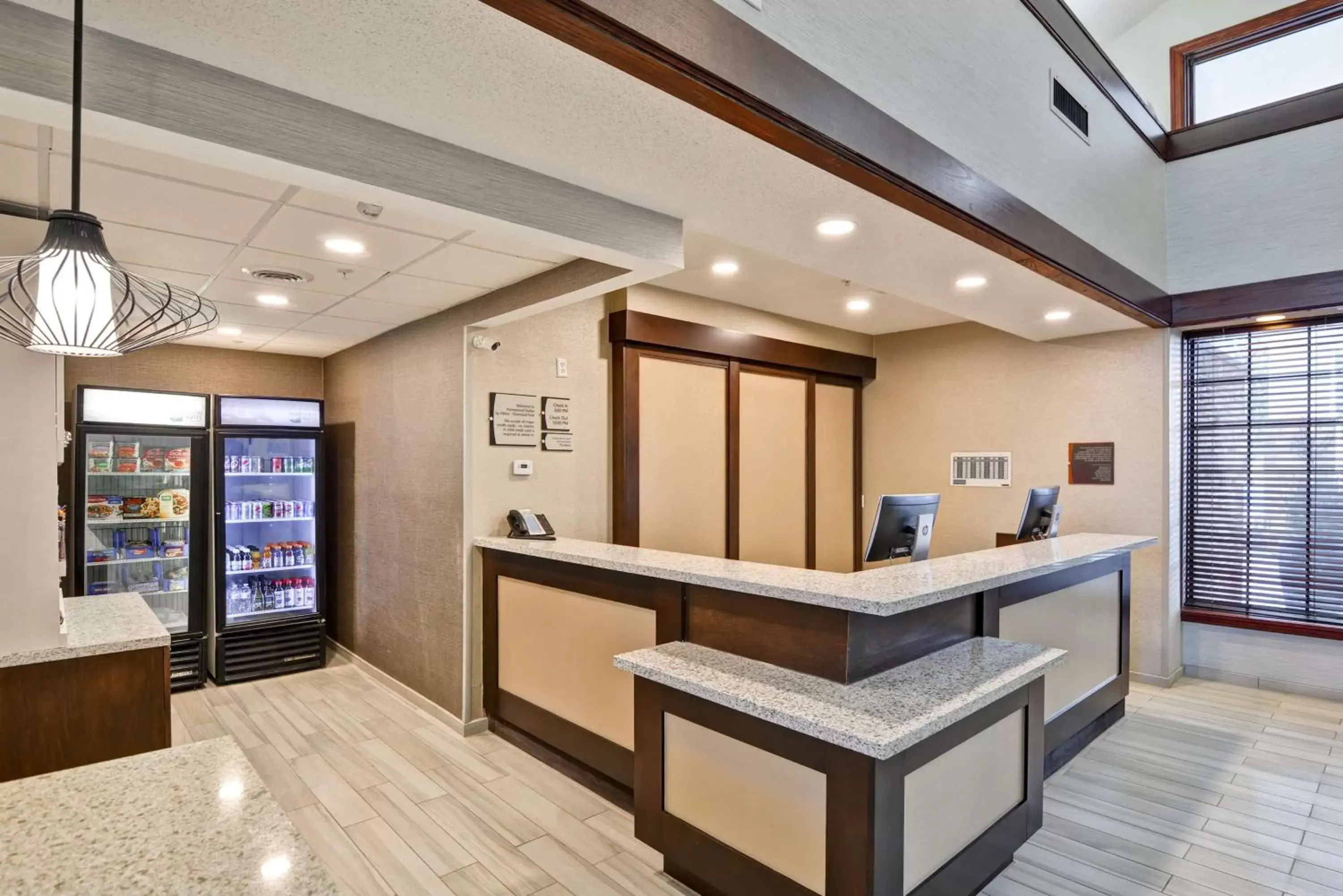 Dining area, Lobby/Reception in Homewood Suites by Hilton Kansas City/Overland Park