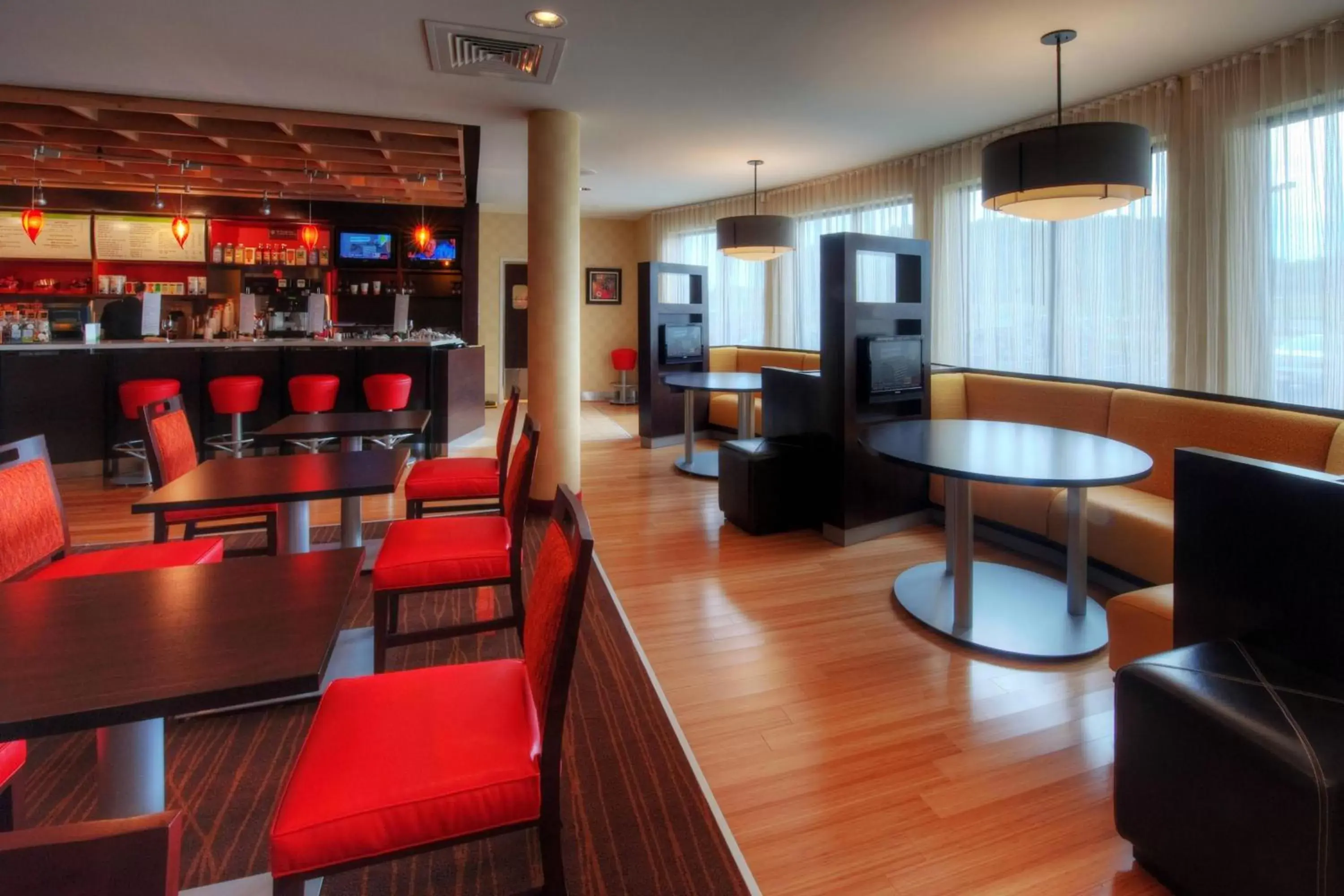 Other, Lounge/Bar in Courtyard by Marriott Johnson City