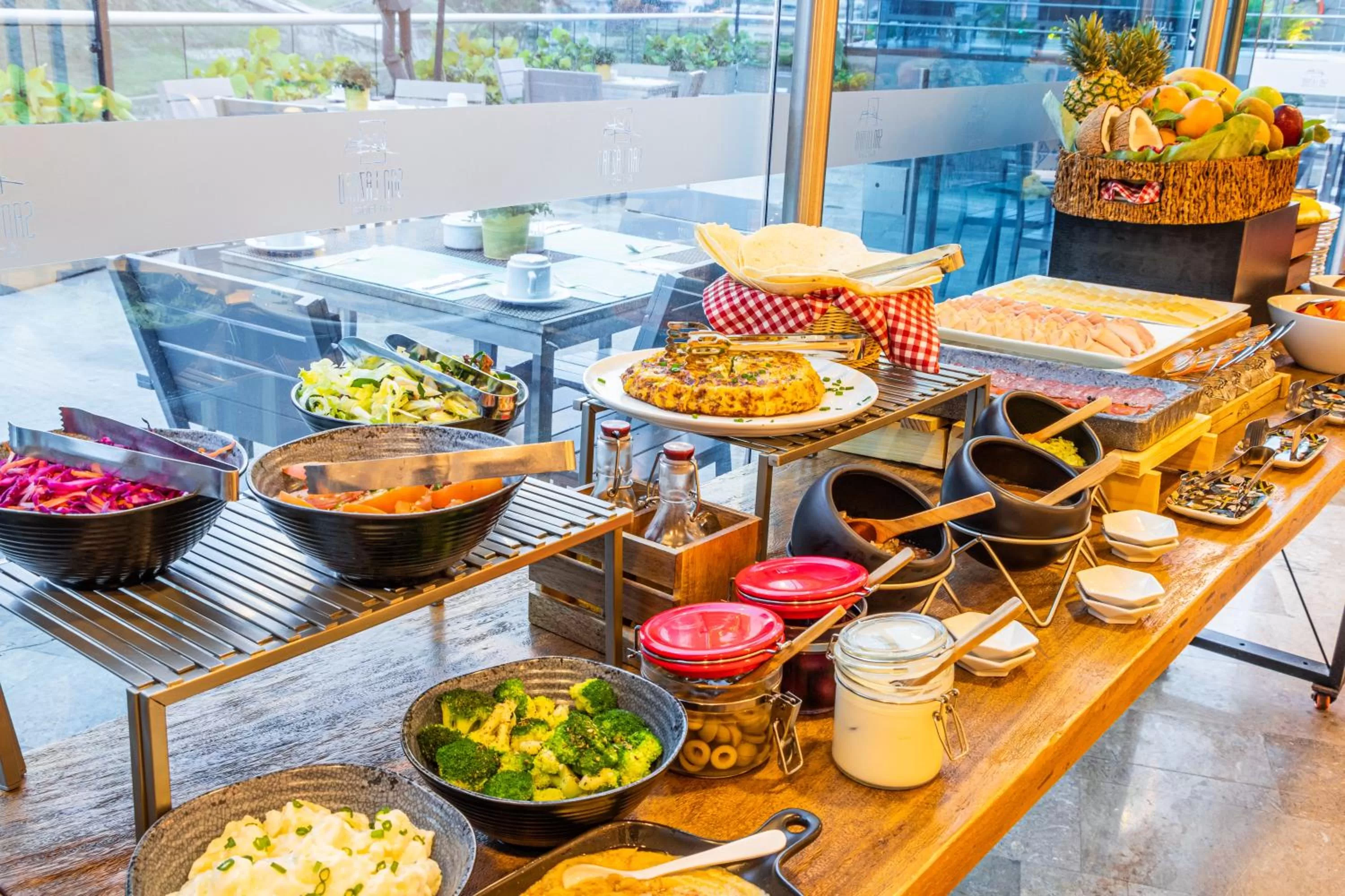 Buffet breakfast in GHL San Lazaro Art Hotel