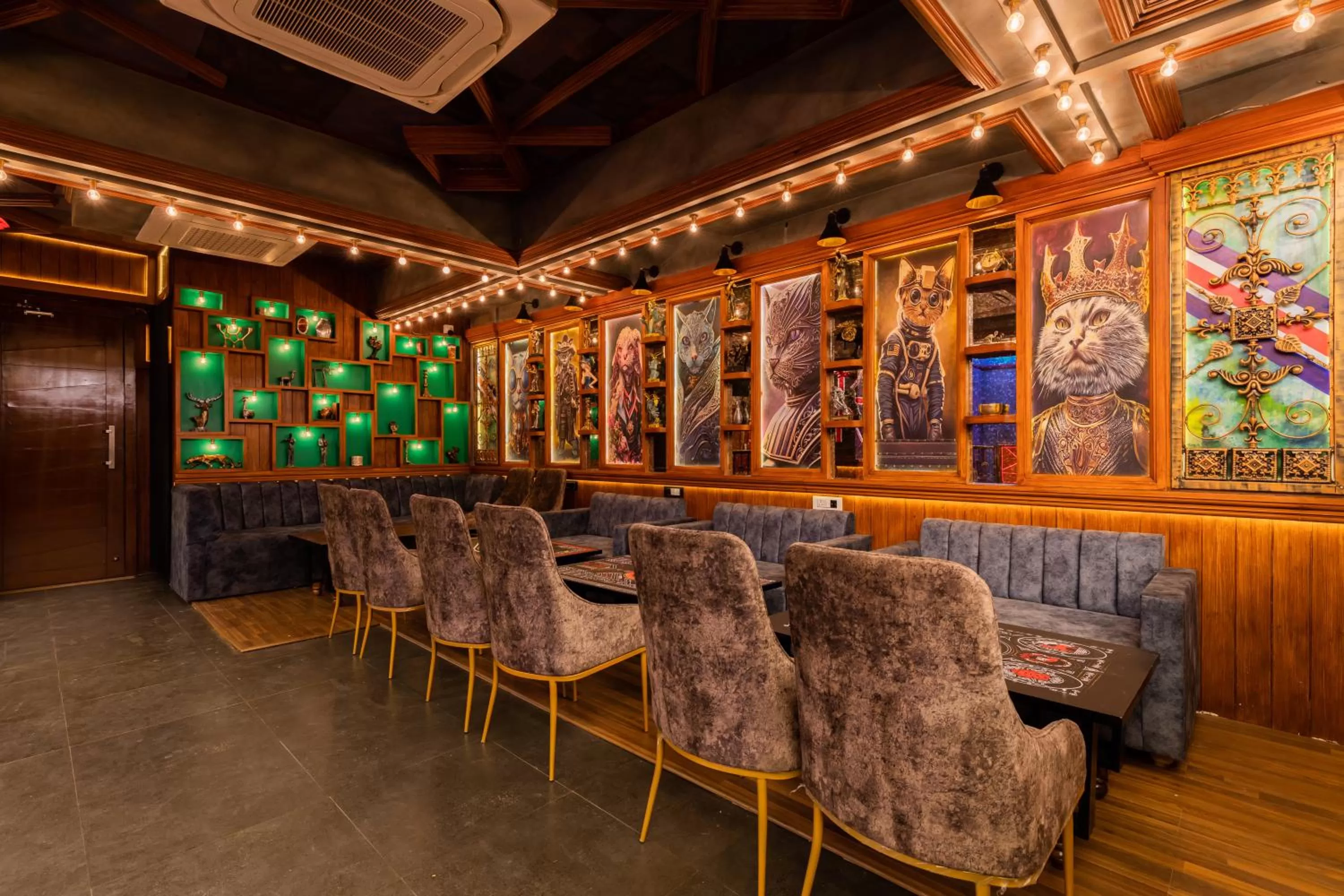 Lounge or bar in The Grand Shaurya