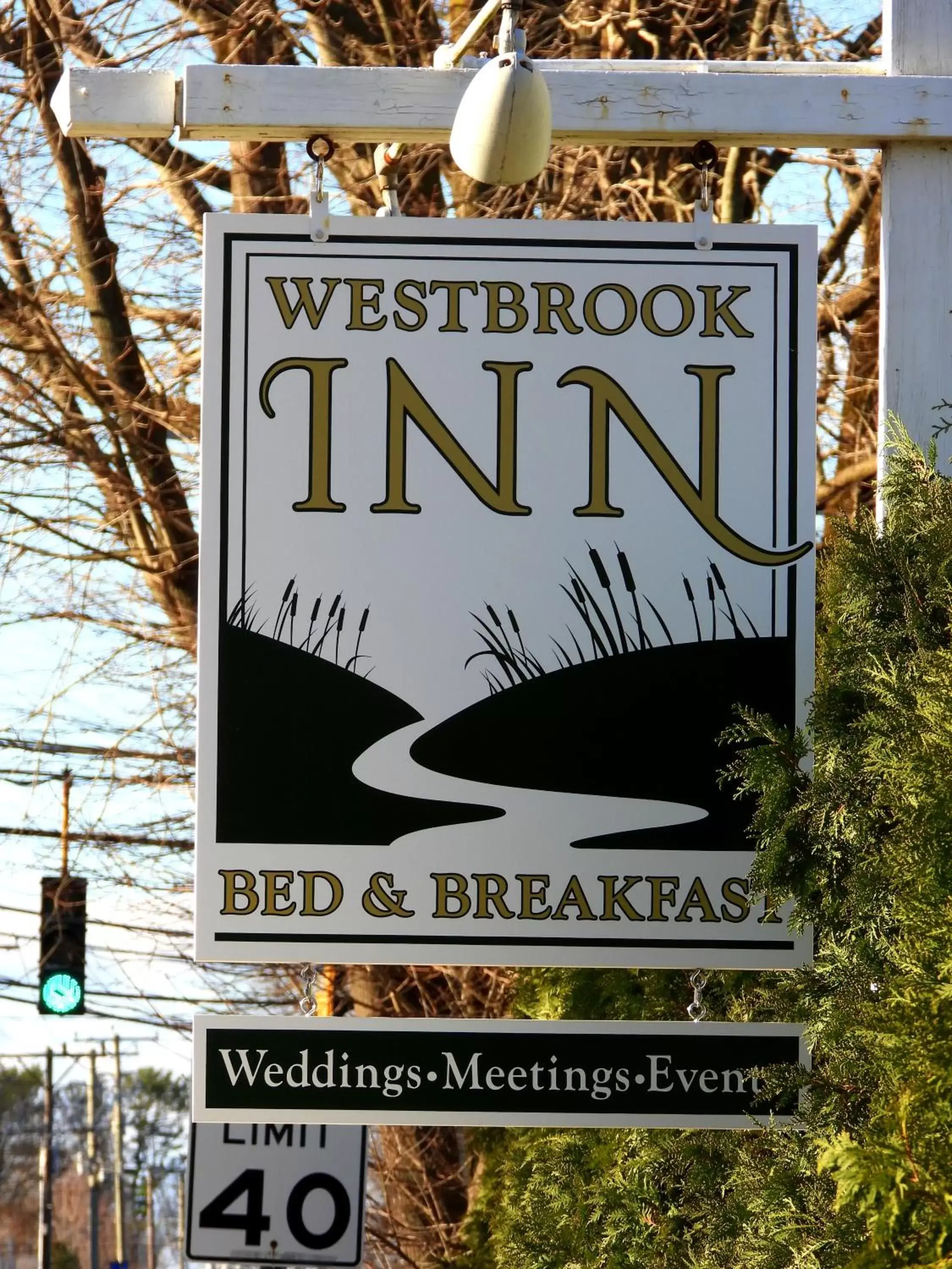 Property building in Westbrook Inn Bed and Breakfast