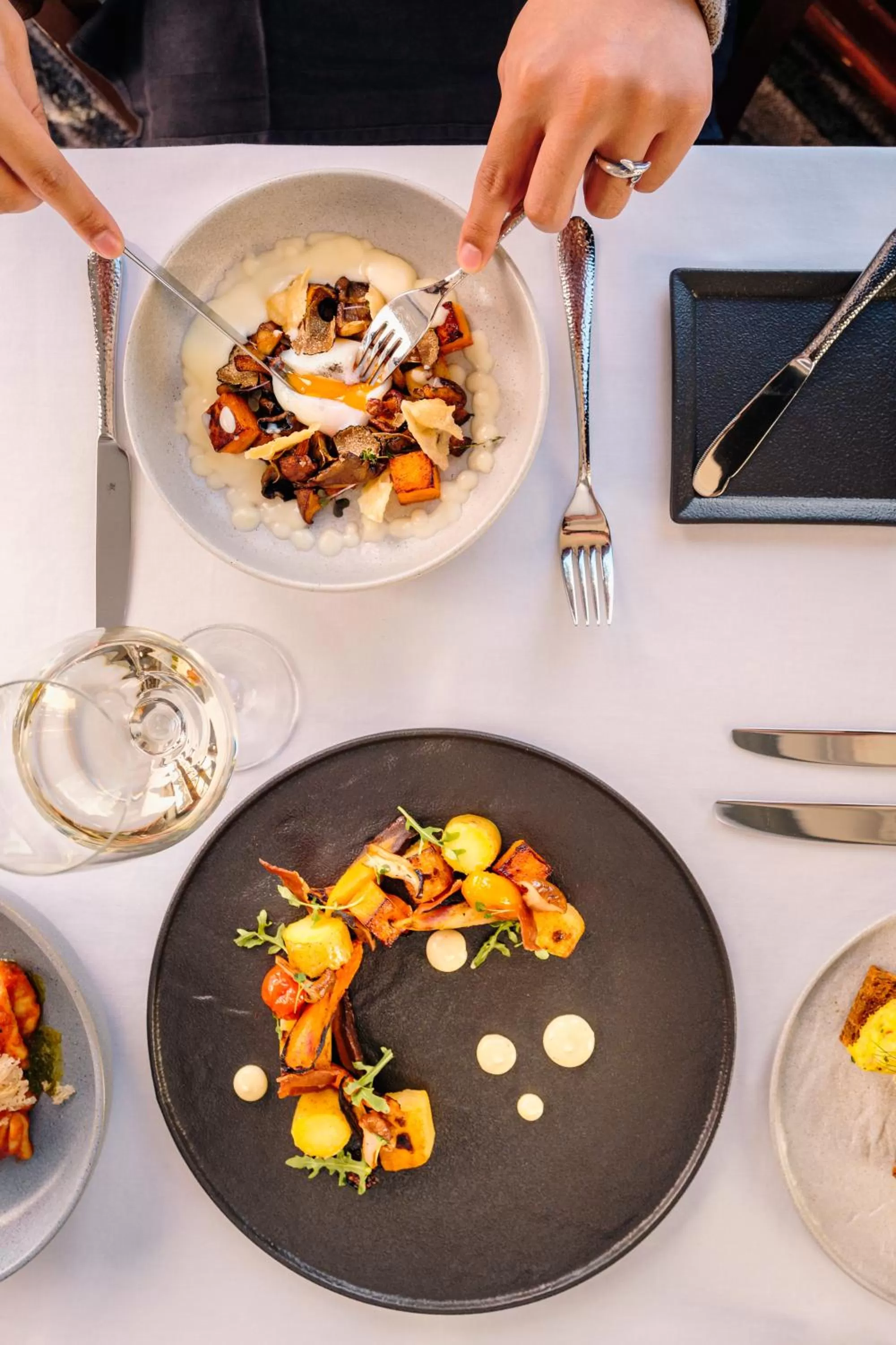 Restaurant/places to eat in Fairmont Jasper Park Lodge