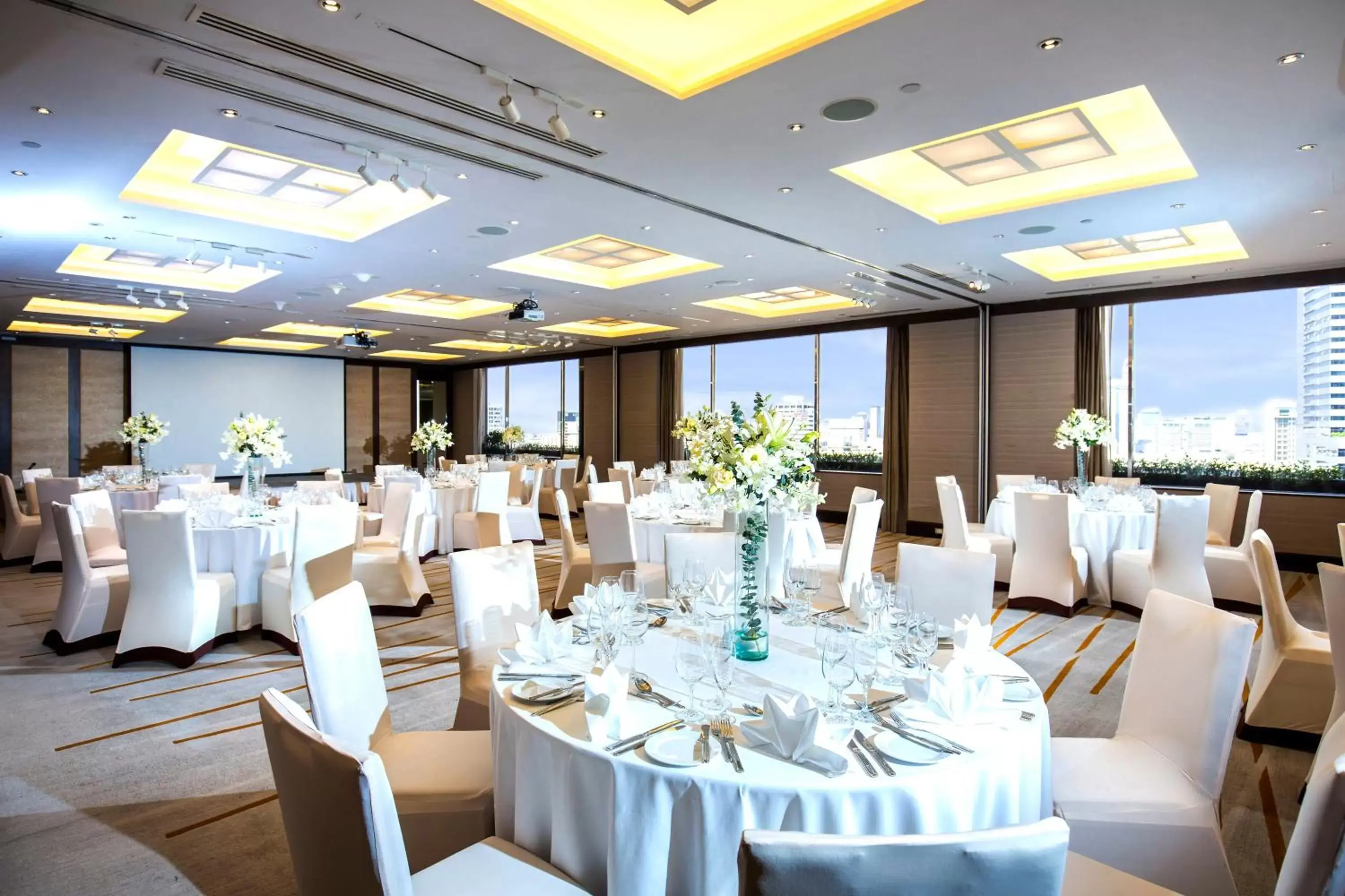 Banquet/Function facilities, Banquet Facilities in Crowne Plaza Bangkok Lumpini Park, an IHG Hotel