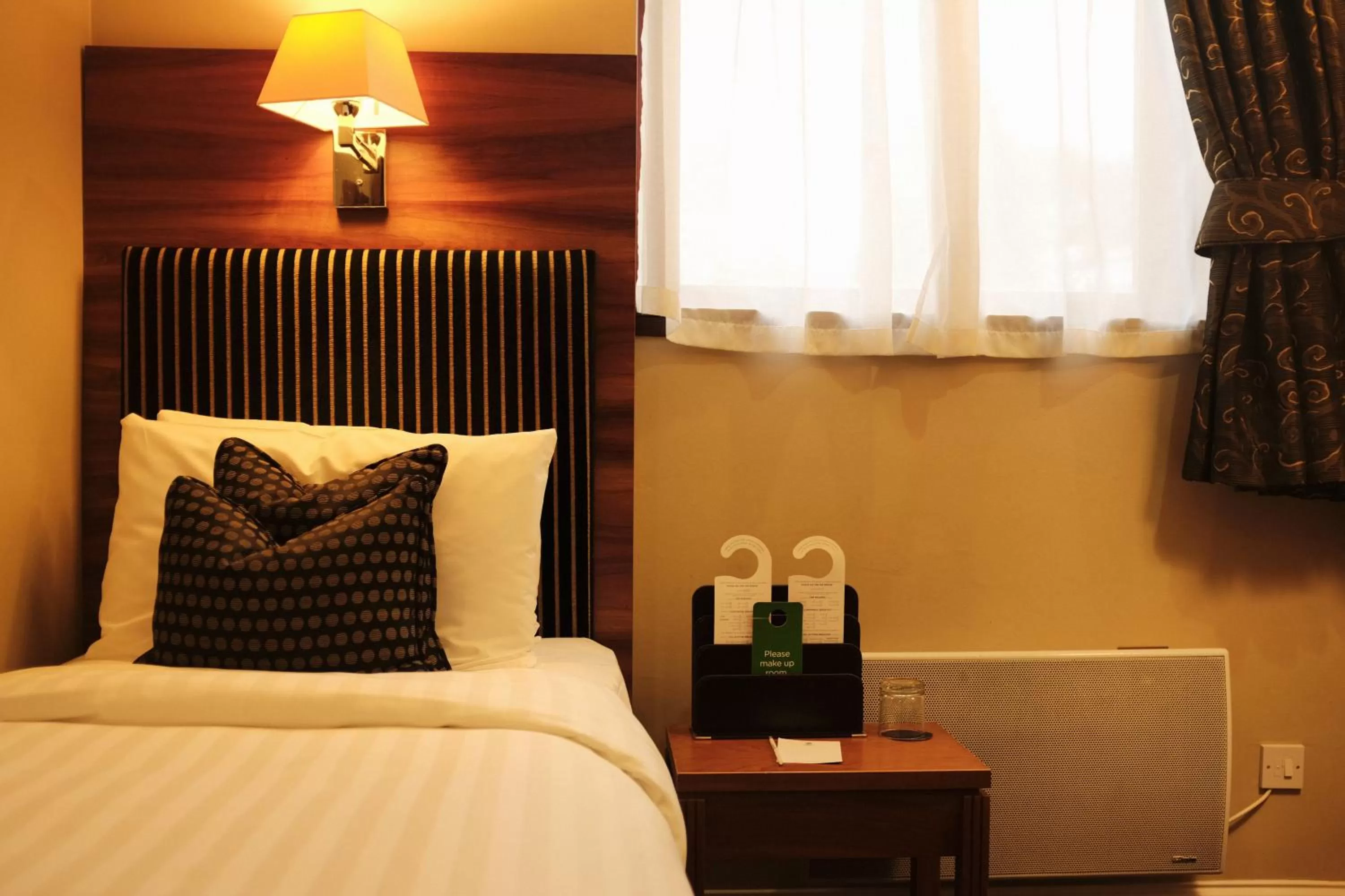 Bedroom, Bed in Best Western Garfield House Hotel