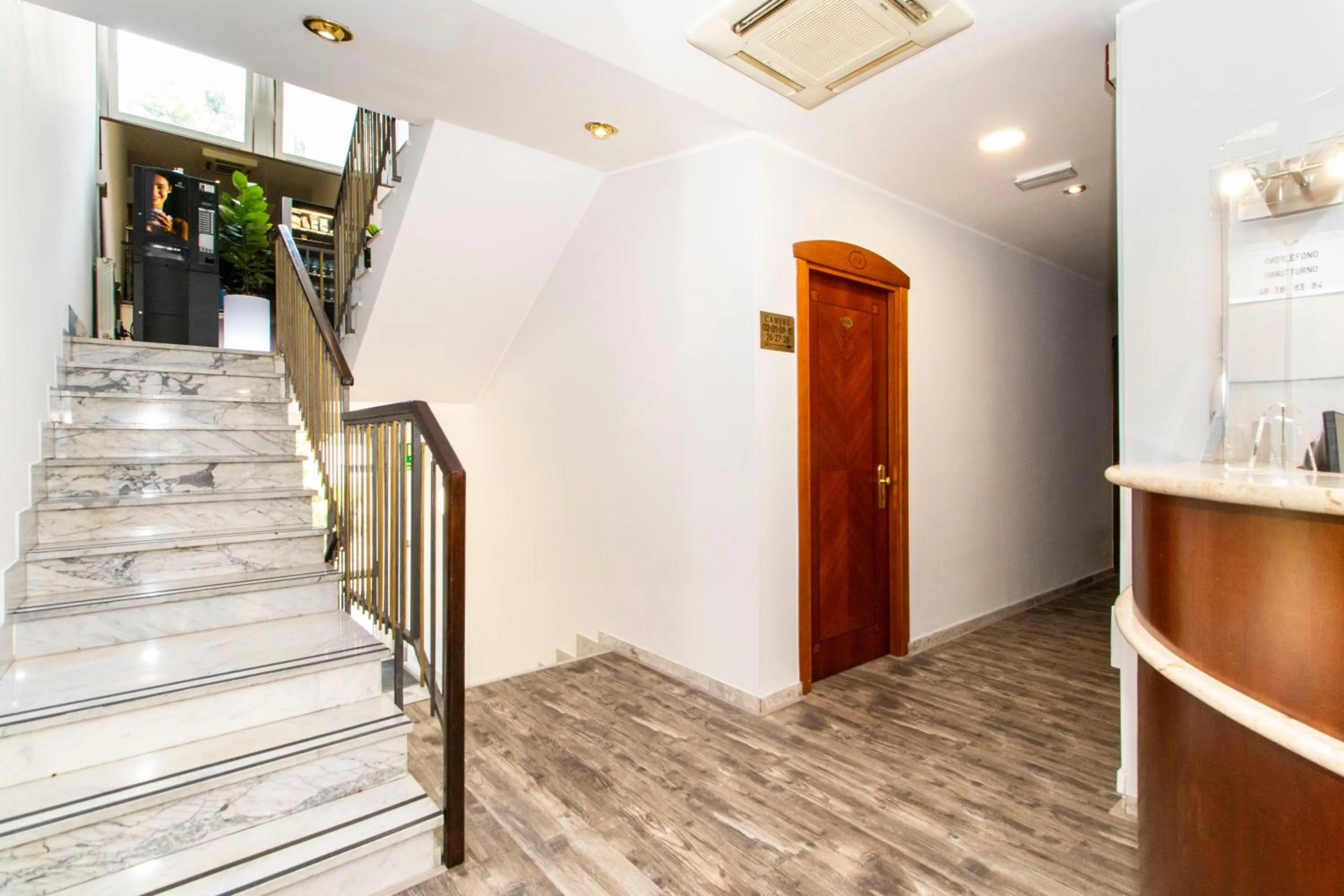 Lobby or reception in Hotel Cristallo Torino