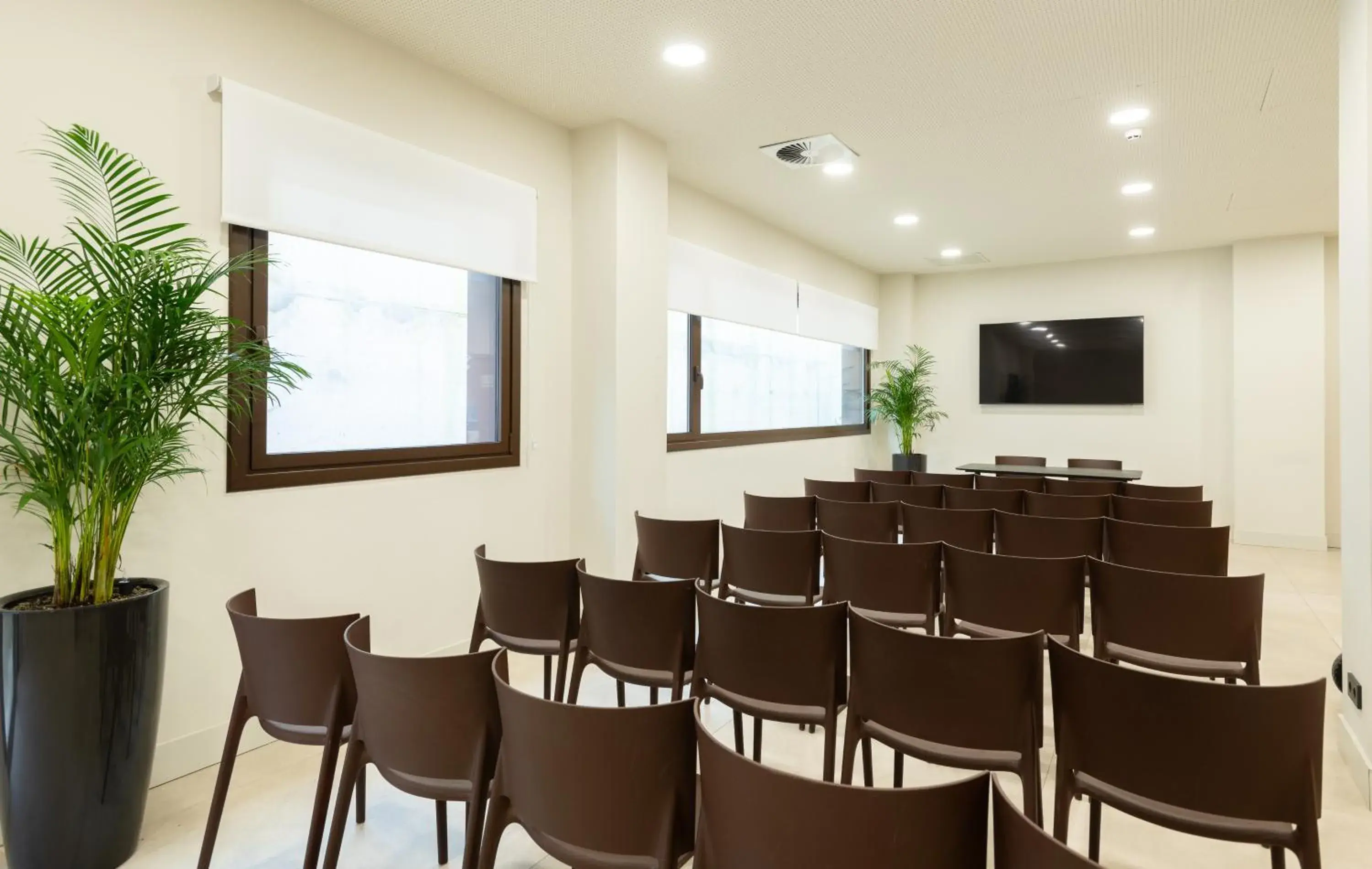 Meeting/conference room in Hotel Bed4U San Sebasti