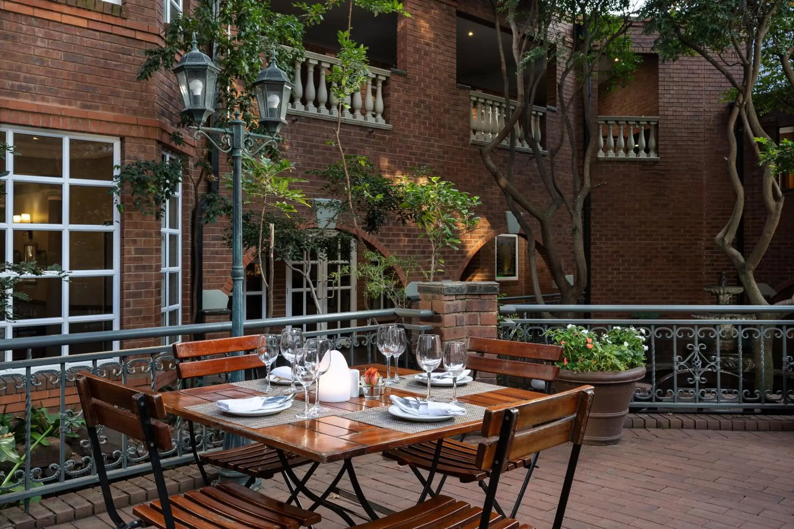 Patio, Restaurant/Places to Eat in Premier Hotel Quatermain