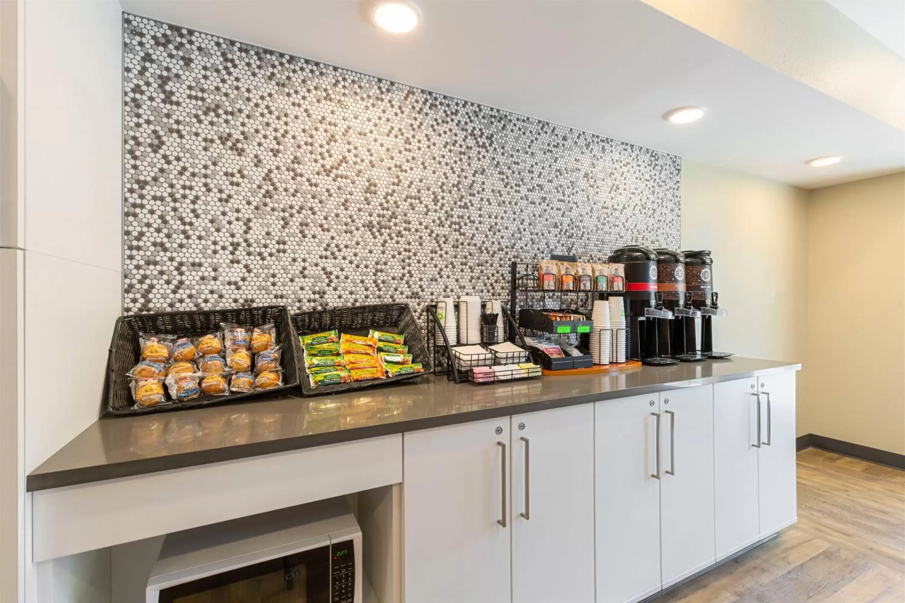 Food and drinks in Extended Stay America Suites - San Ramon - Bishop Ranch - East