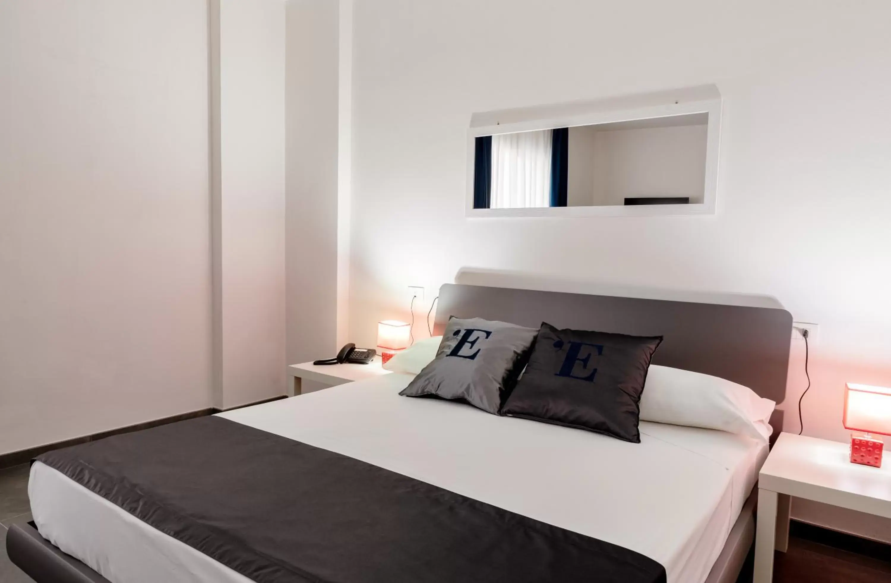 Deluxe Double Room in L'Essenza Hotel Deluxe Double Room in L'Essenza Hotel