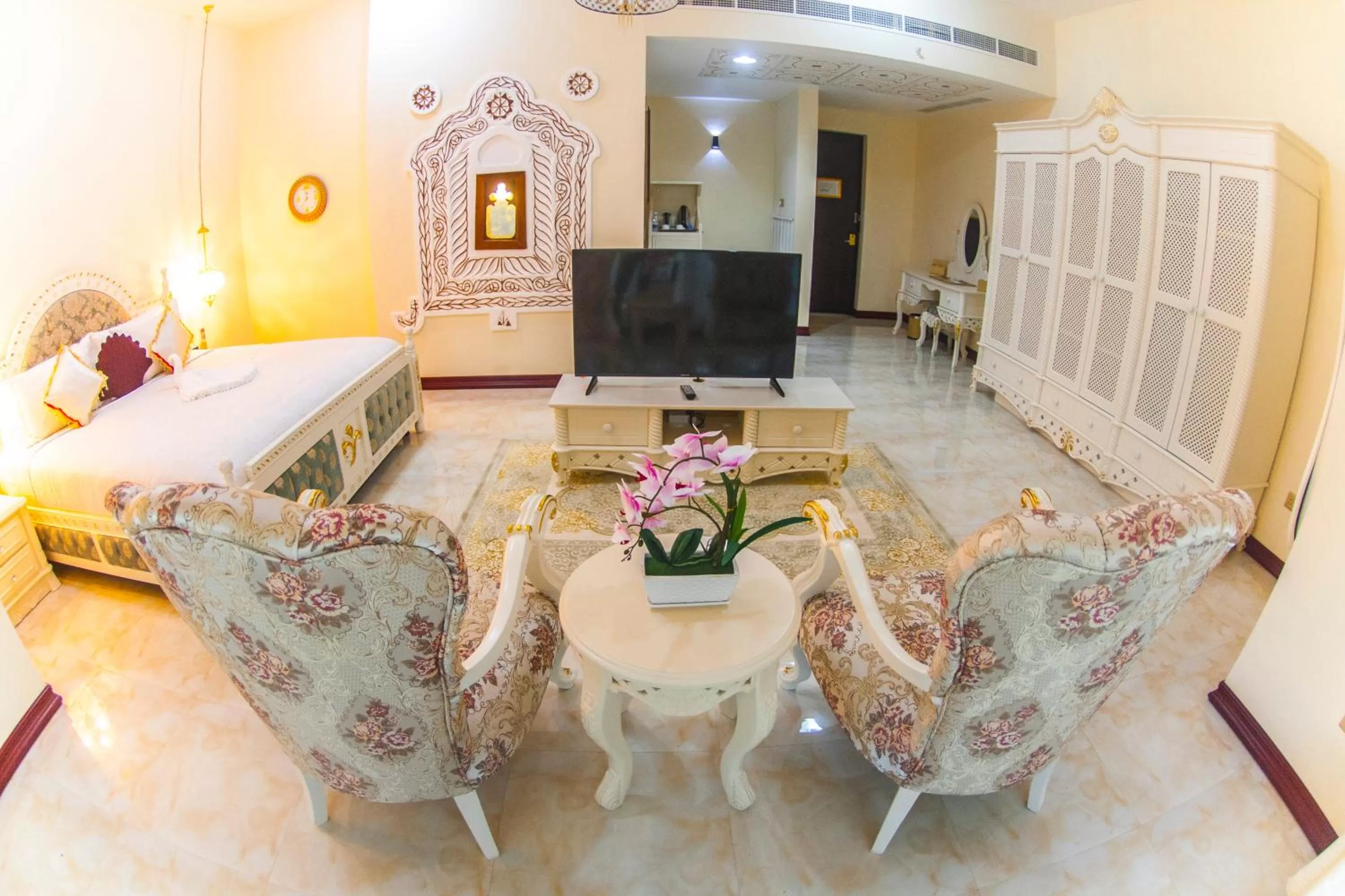 Photo of the whole room in Madinat Al Bahr Business & Spa Hotel