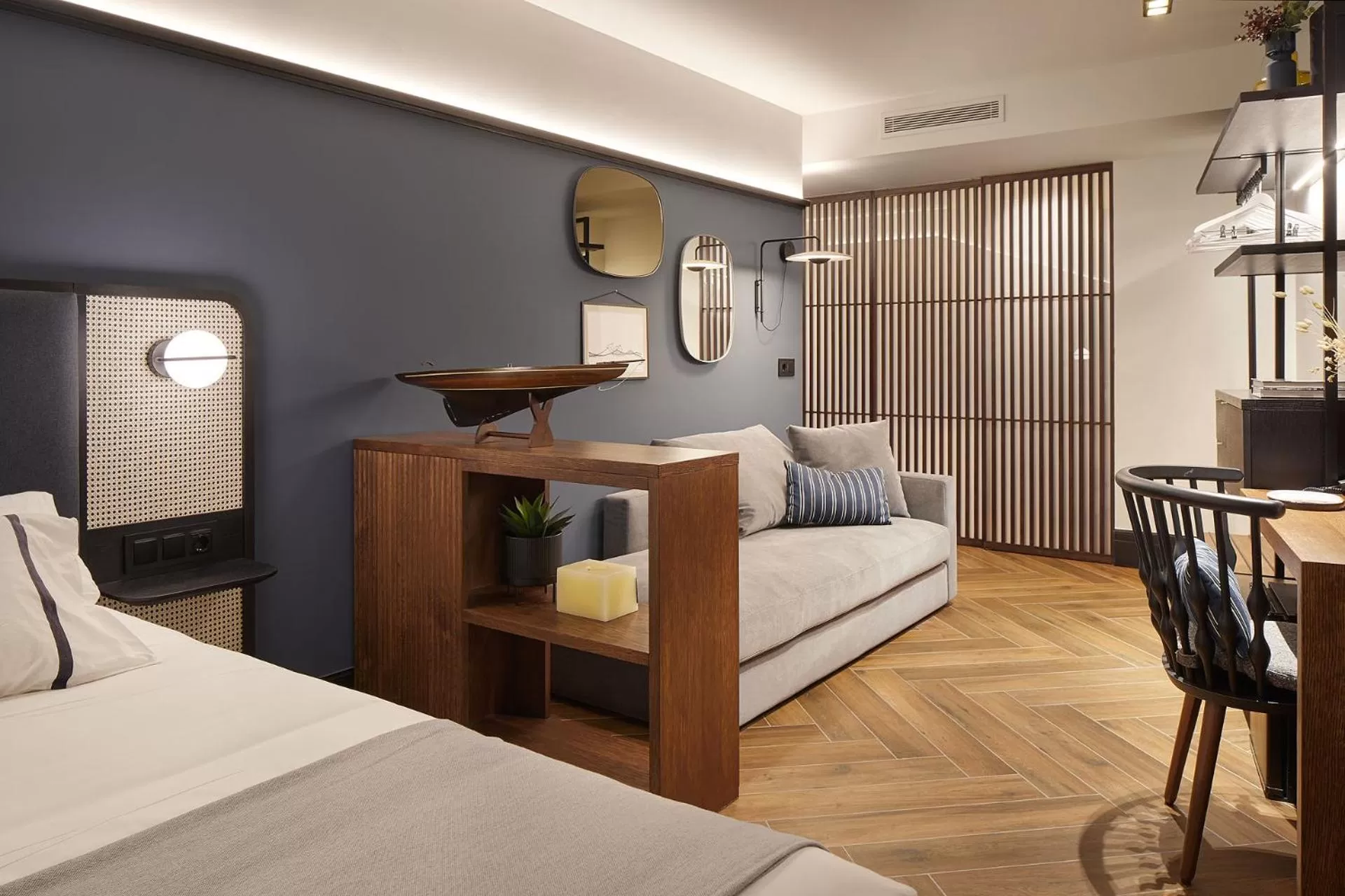 Photo of the whole room, Bed in Hotel SANSEbay