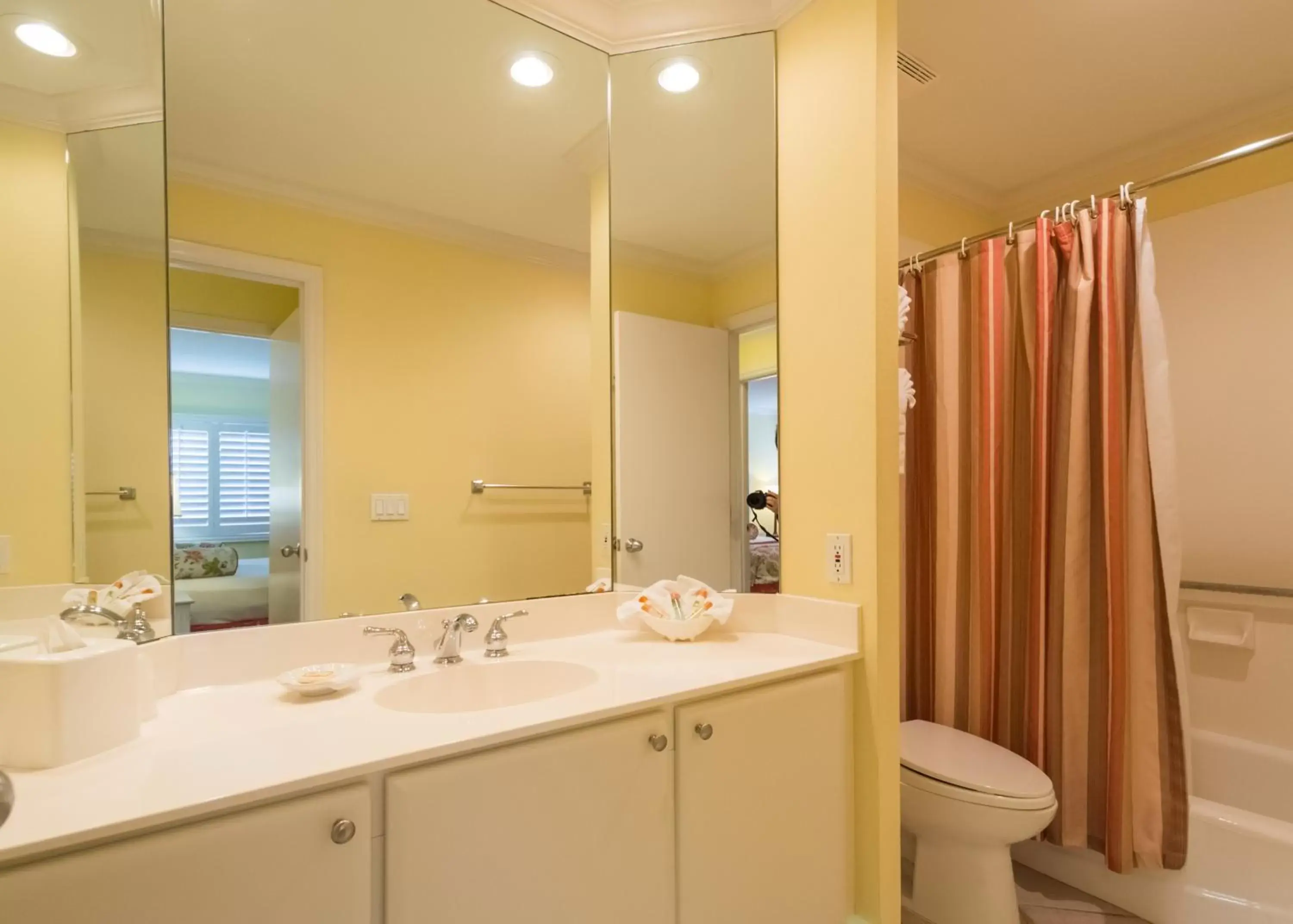 Bathroom in Inn at the Beach-Venice Florida