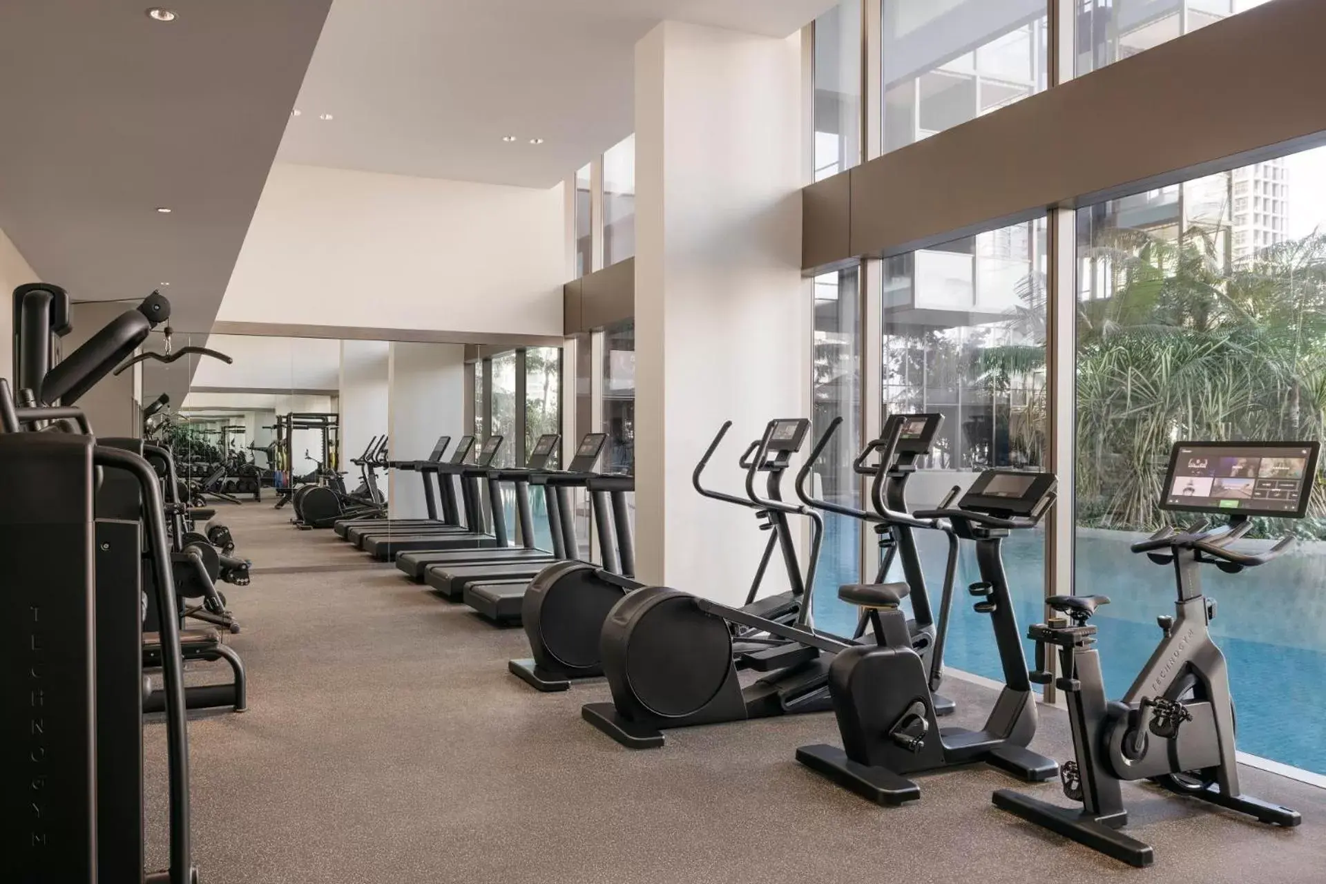Fitness centre/facilities in Pan Pacific Orchard Fitness centre/facilities in Pan Pacific Orchard