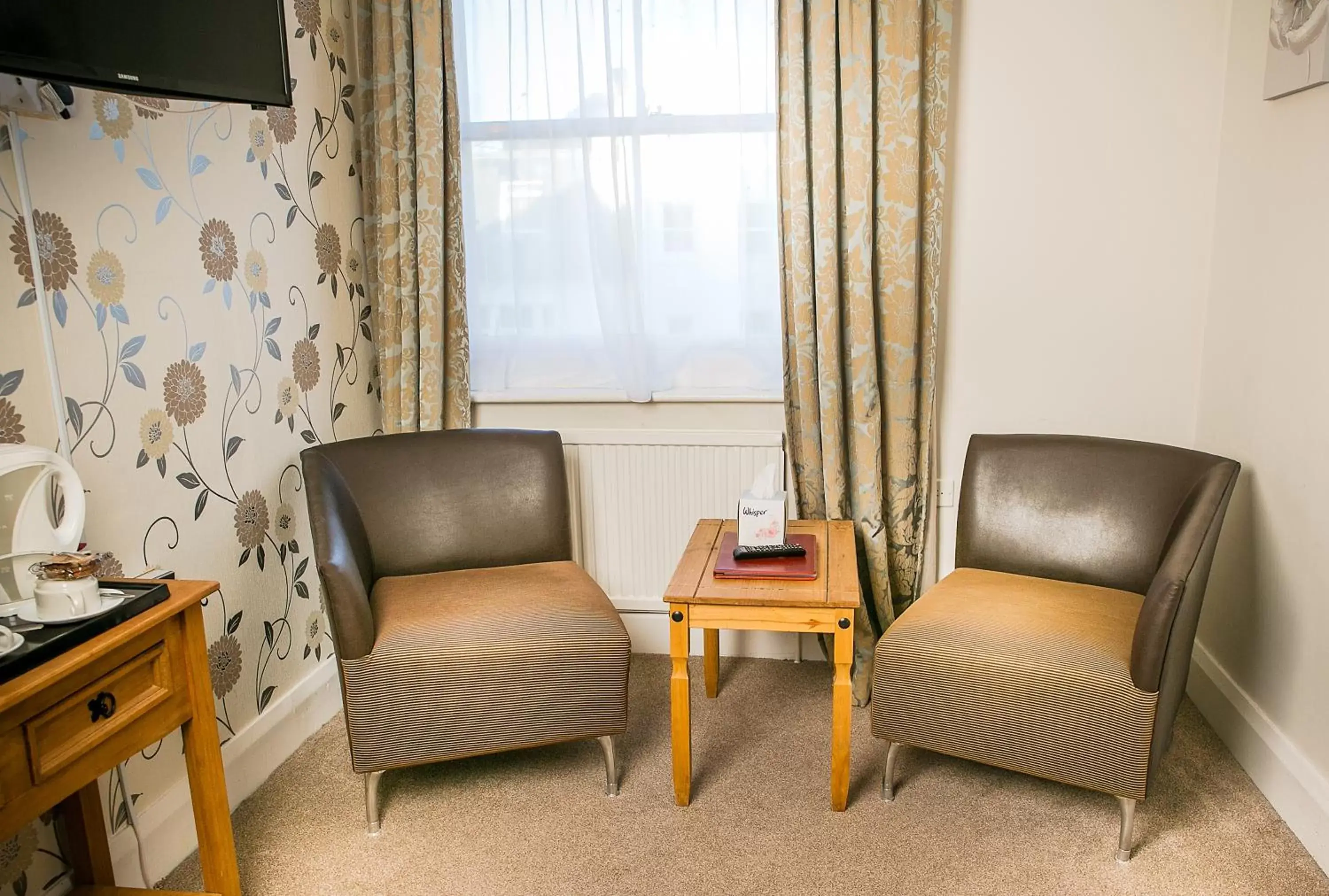 Seating Area in The Cumberland Hotel