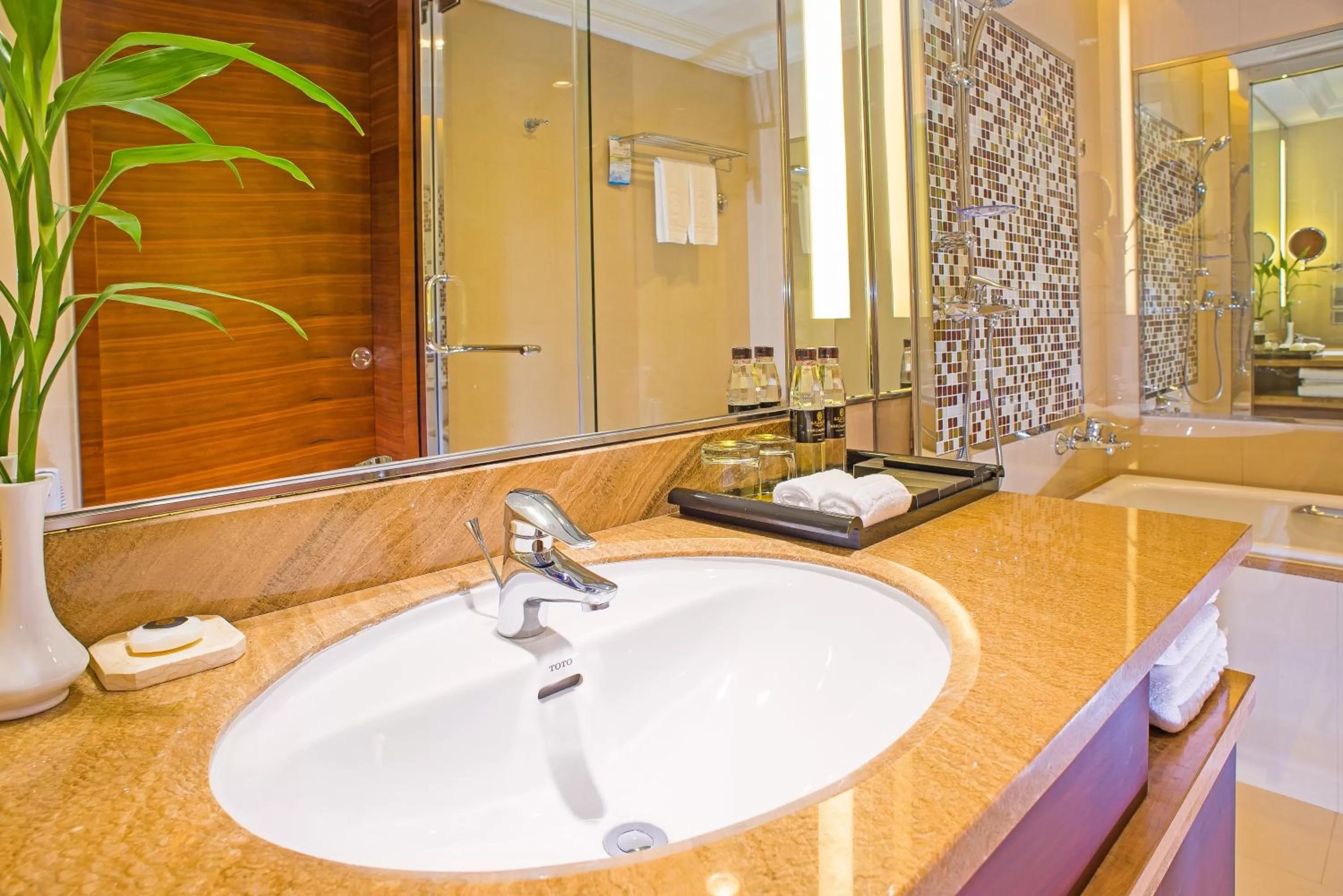 Bathroom in Royal Halong Hotel