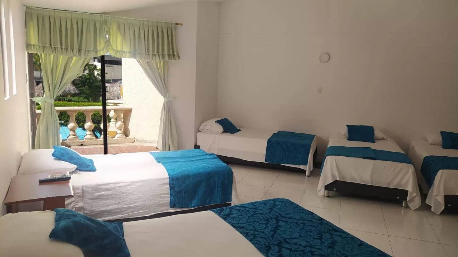 Bed in Hotel Las Victorias Palmira