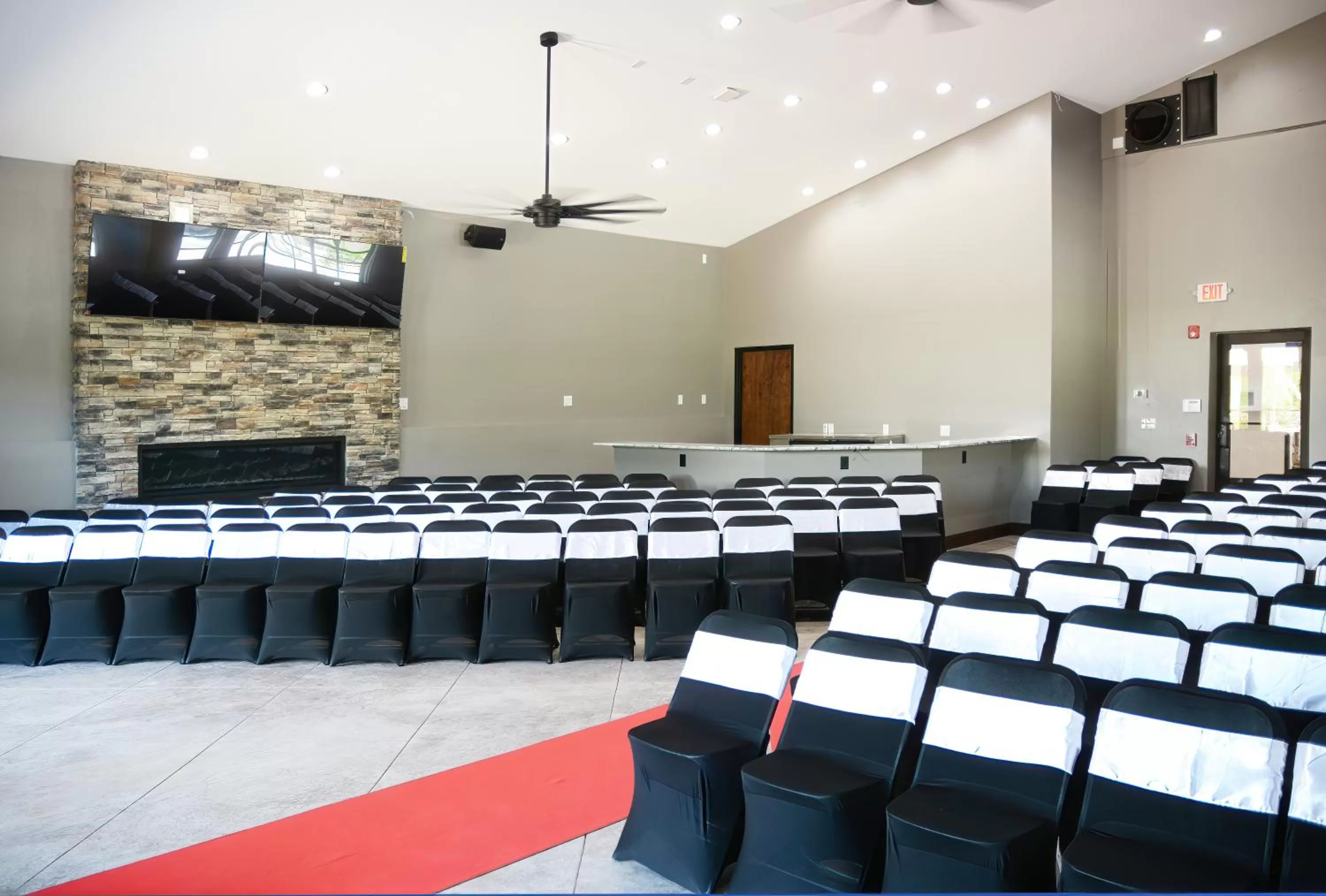 wedding in The Resort at Lake of the Ozarks