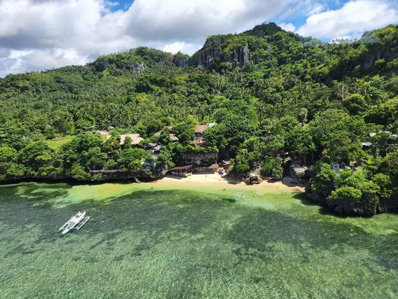 Beach, Bird's-eye View in Gratum Beach Resort