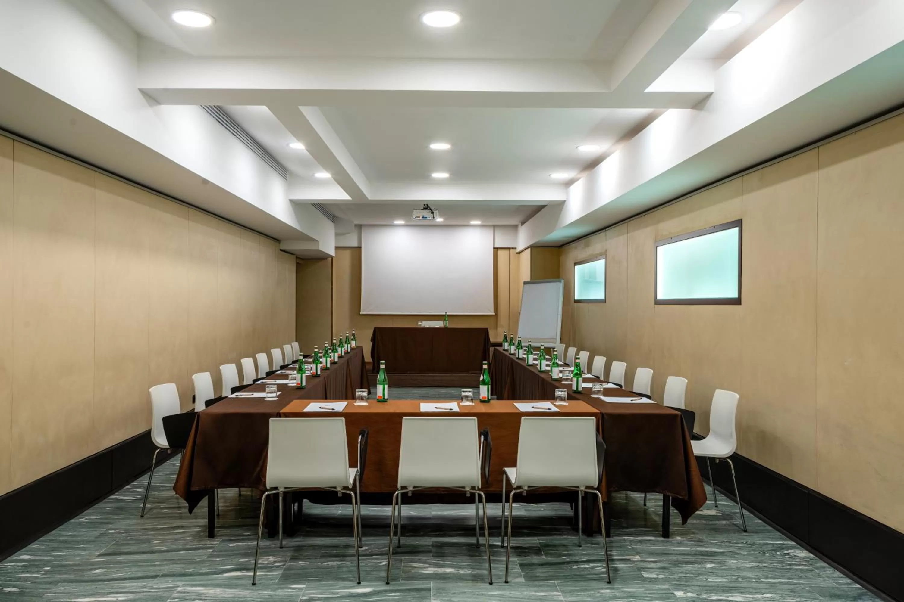 Meeting/conference room in UNA Hotels Galles Milano