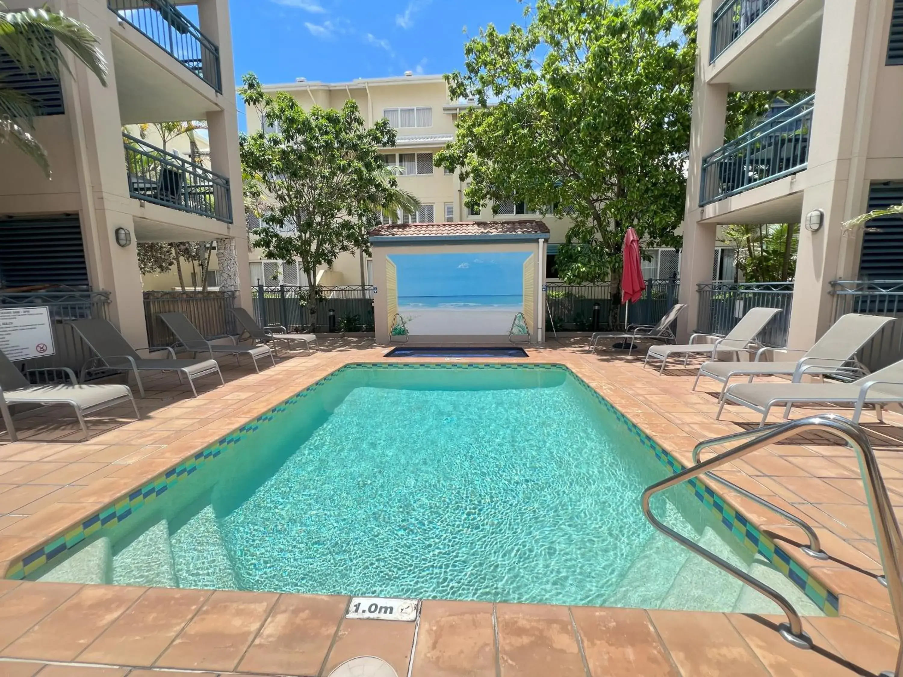 Swimming Pool in Montego Sands Resort