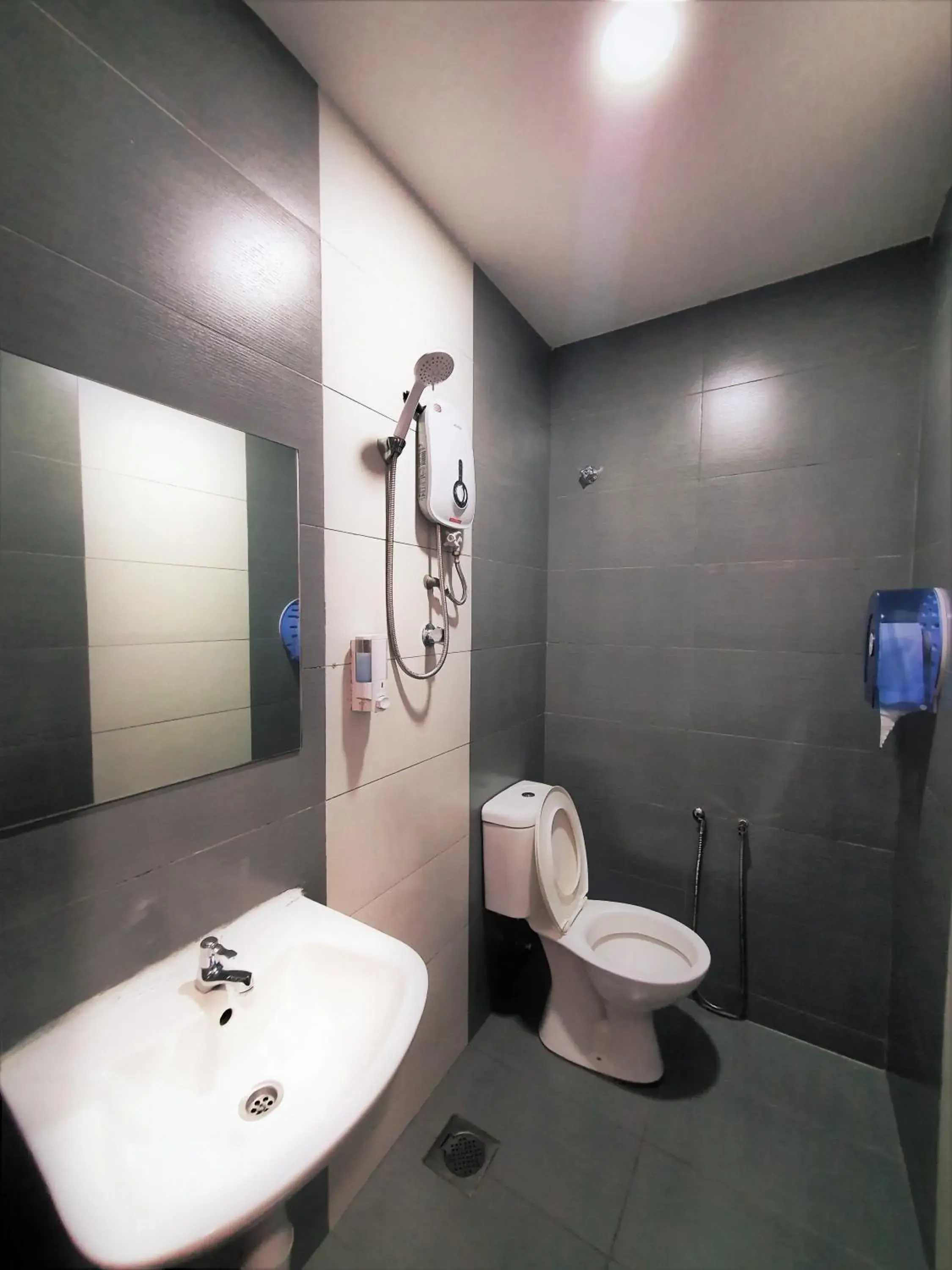 Bathroom in De UPTOWN Hotel @ Damansara Uptown