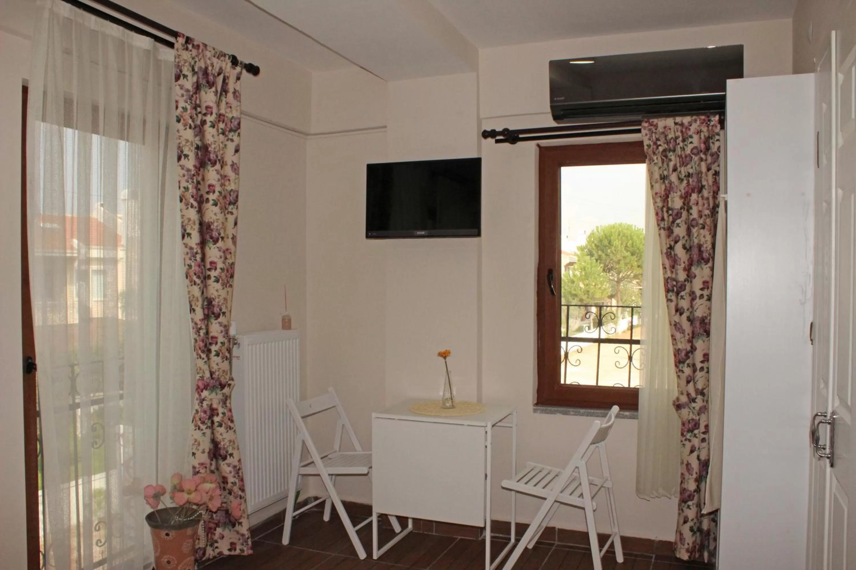 Coffee/tea facilities in Ede Apart Otel