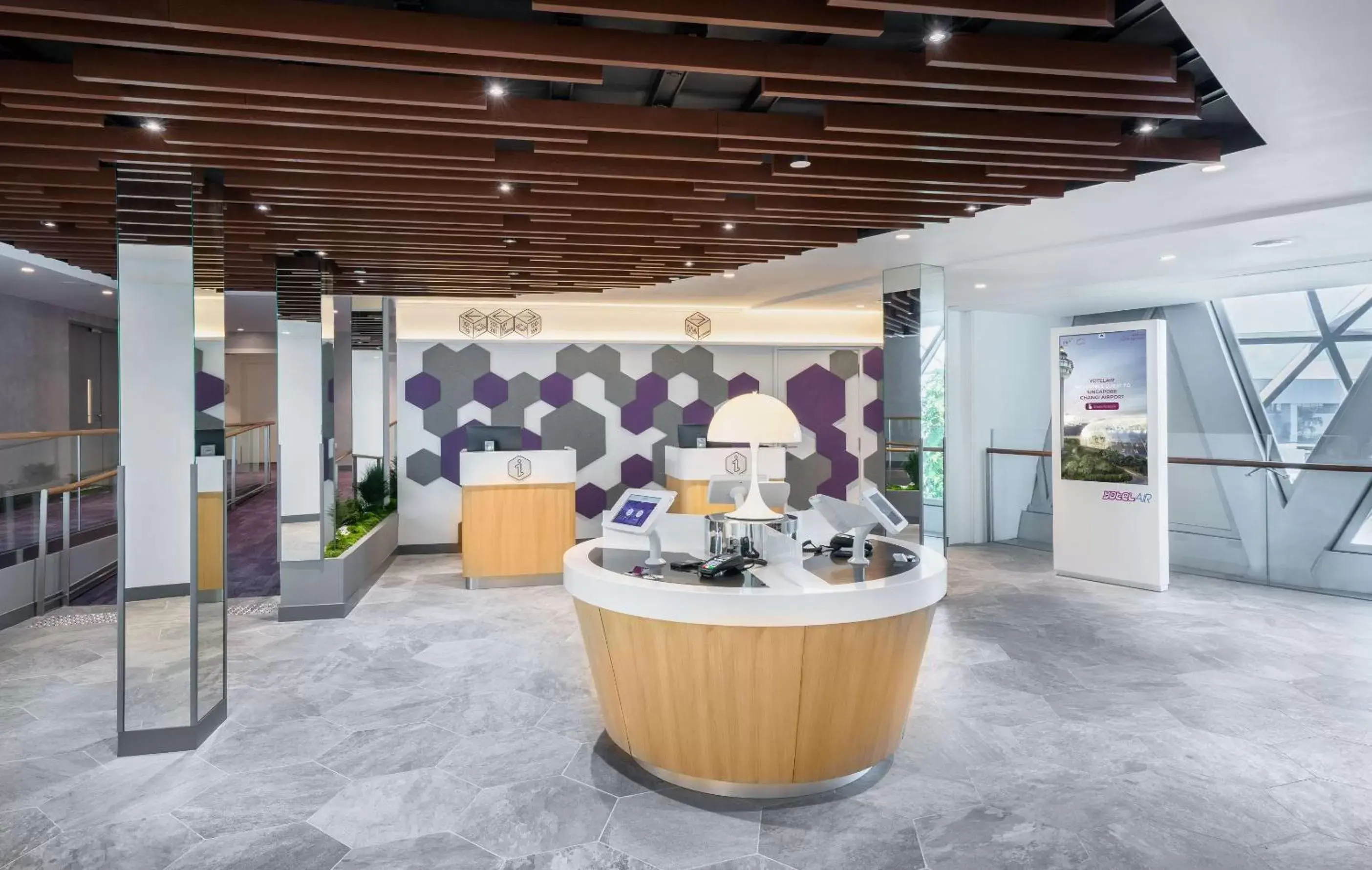 Lobby or reception in YOTELAIR Singapore Changi Airport Landside