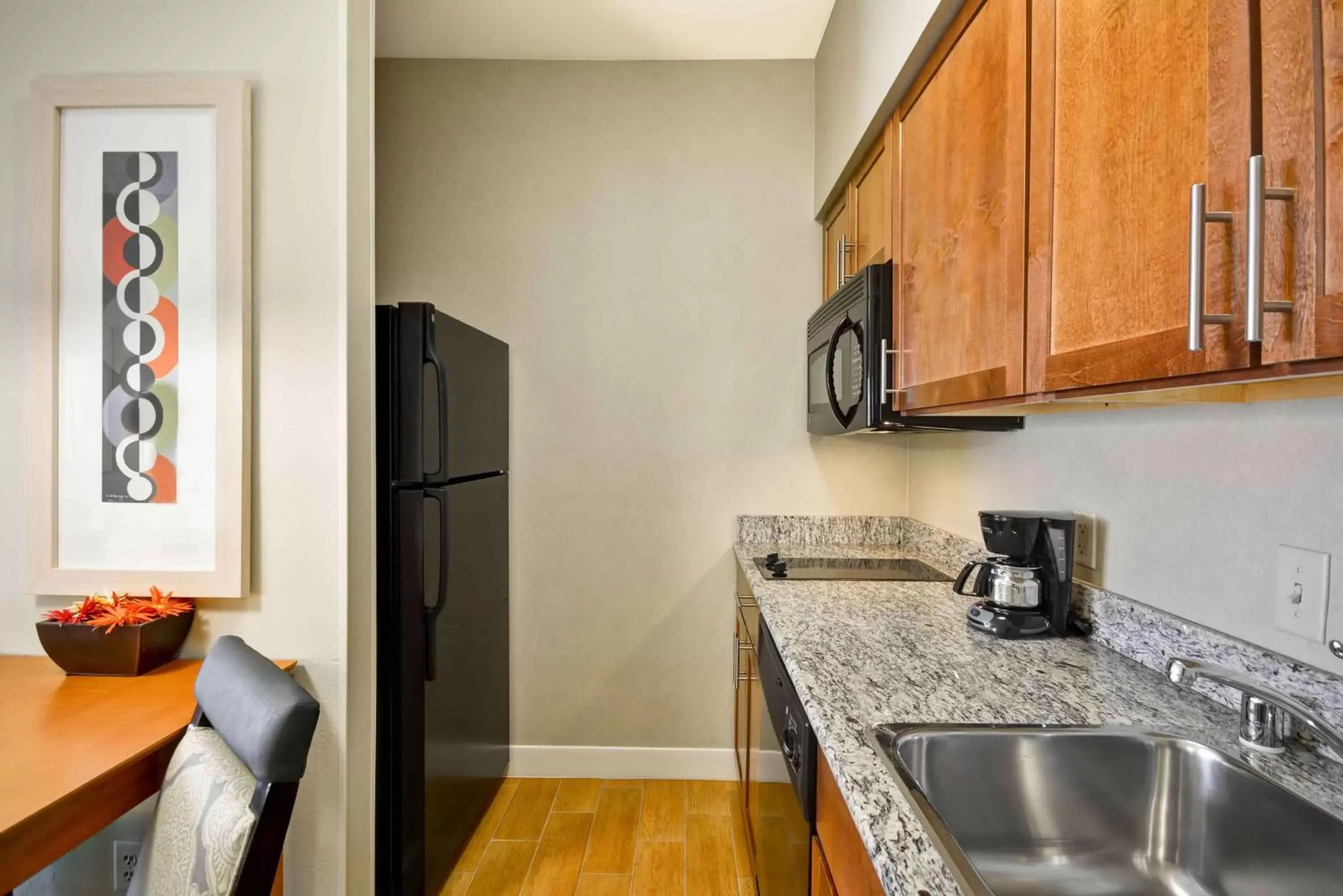 Kitchen or kitchenette, Kitchen/Kitchenette in Homewood Suites Dallas-Frisco