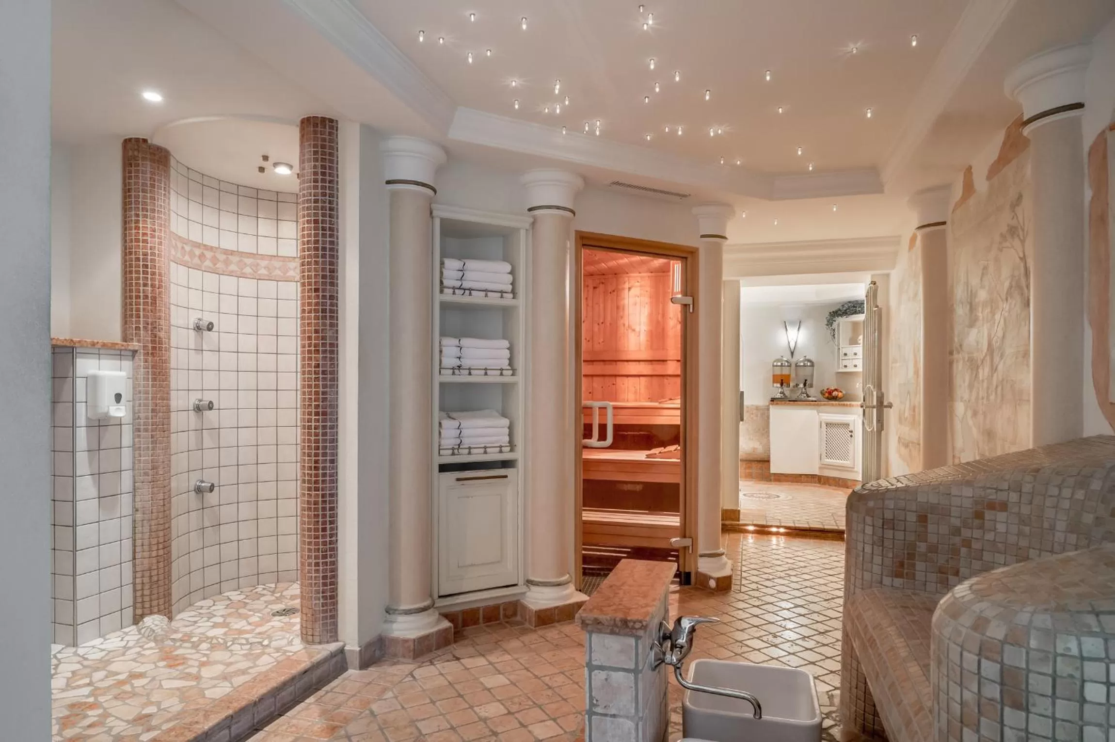 Spa and wellness centre/facilities in Hotel Seefelderhof