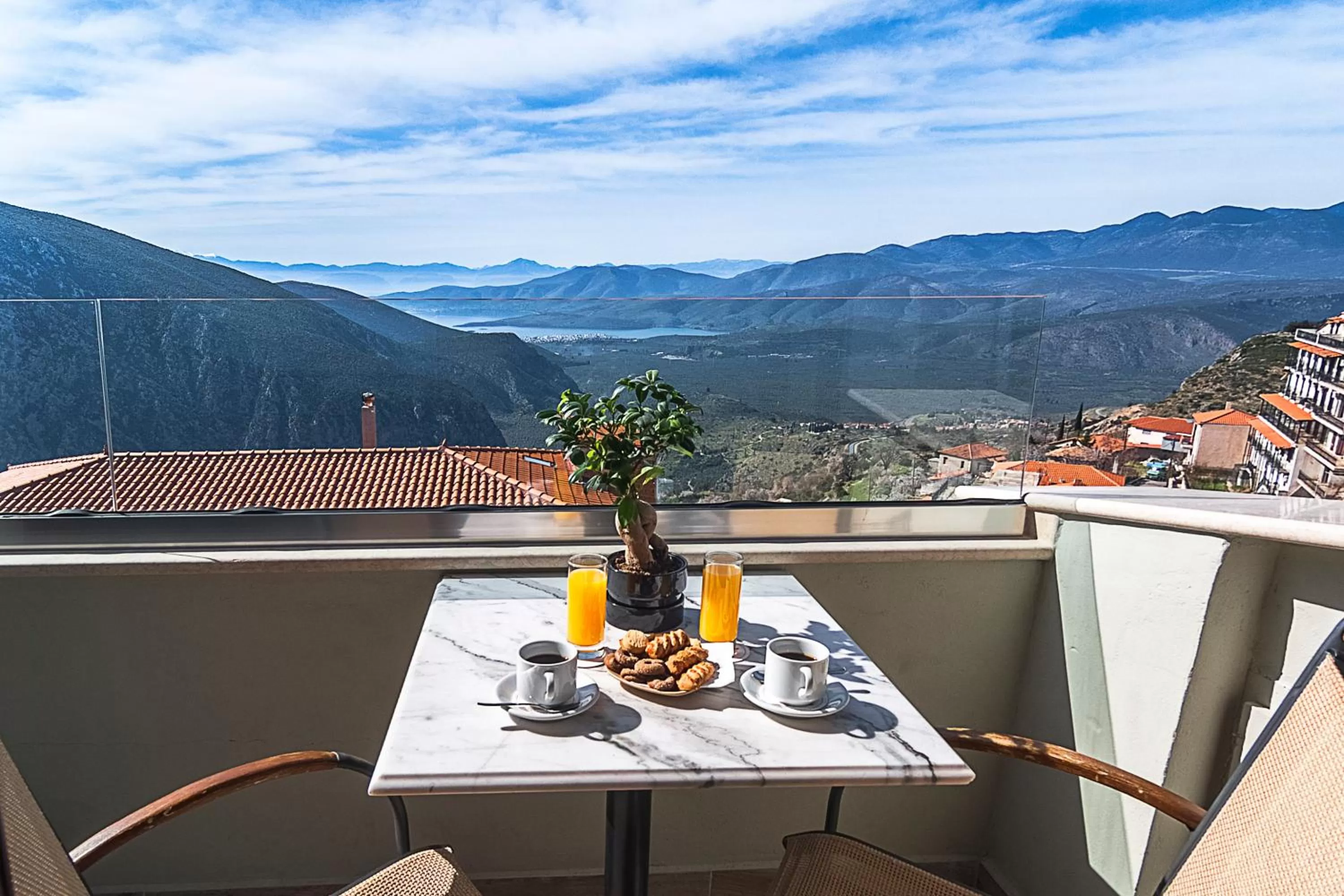 Sea view in Fedriades Delphi Hotel