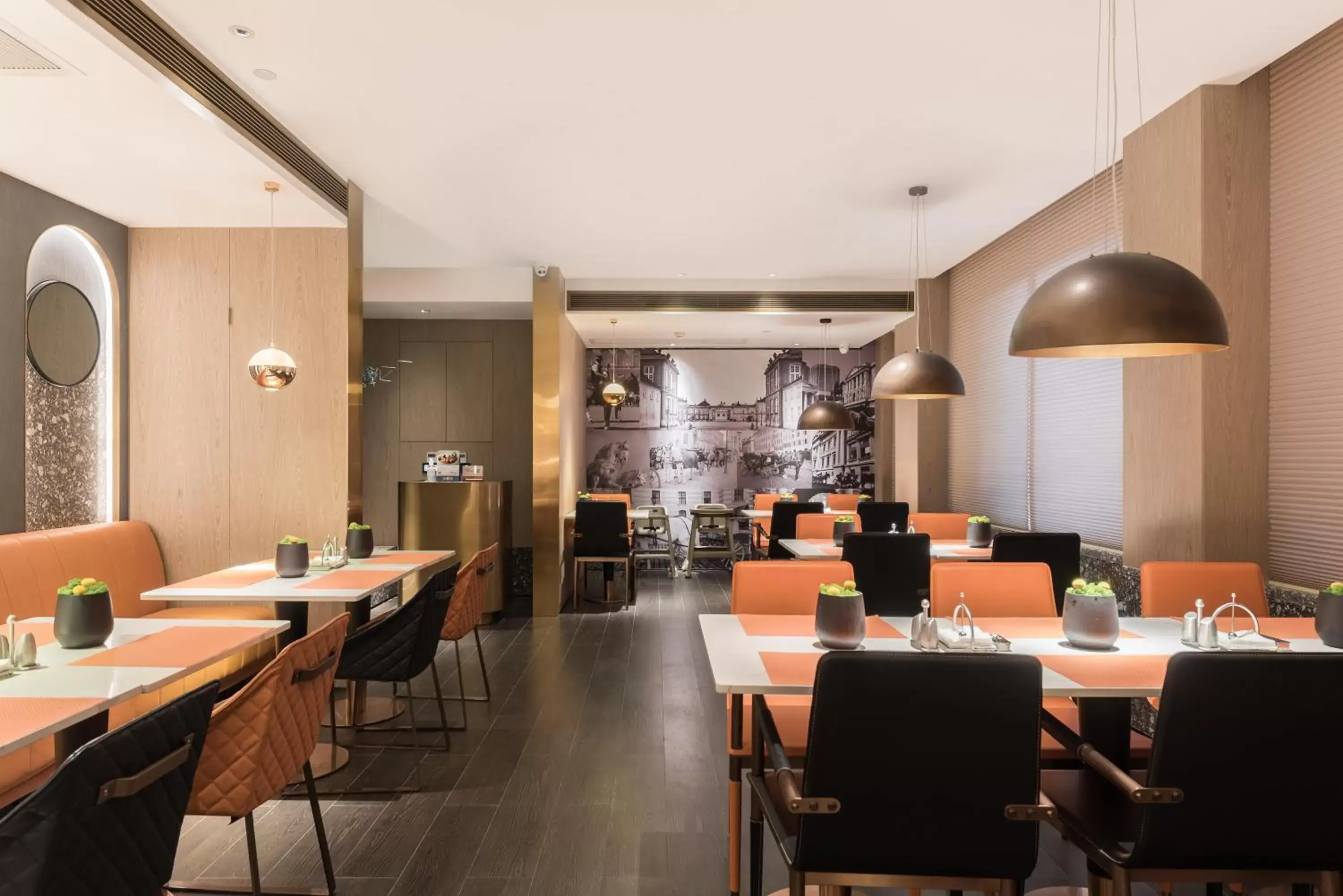 Restaurant/places to eat in Paco Hotel Canton Tower Pazhou-Free shuttle bus for canton fair Restaurant/places to eat in Paco Hotel Canton Tower Pazhou-Free shuttle bus for canton fair