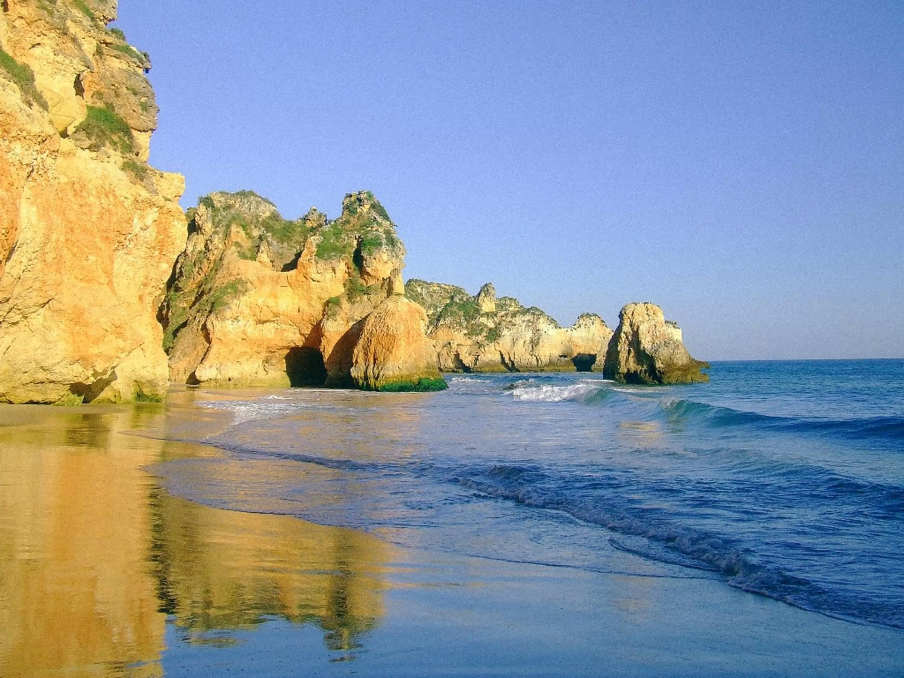 Beach in Dunas do Alvor - Torralvor