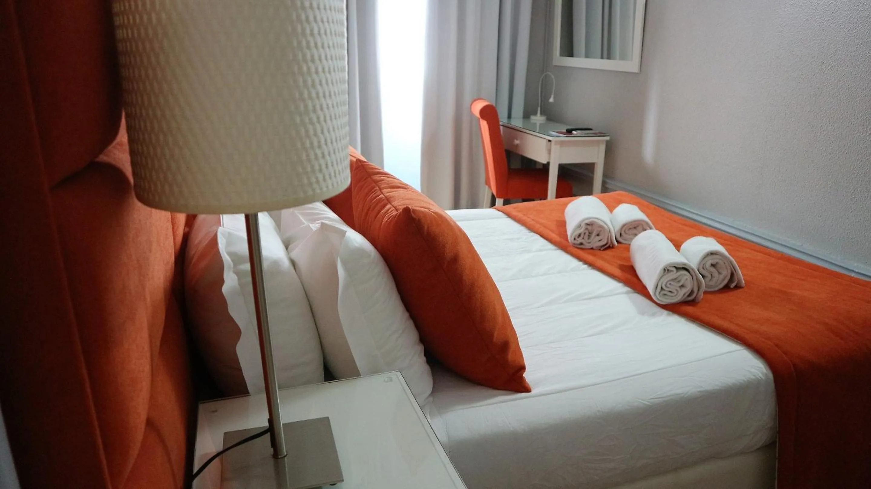 Bed in Hotel Senhor de Matosinhos