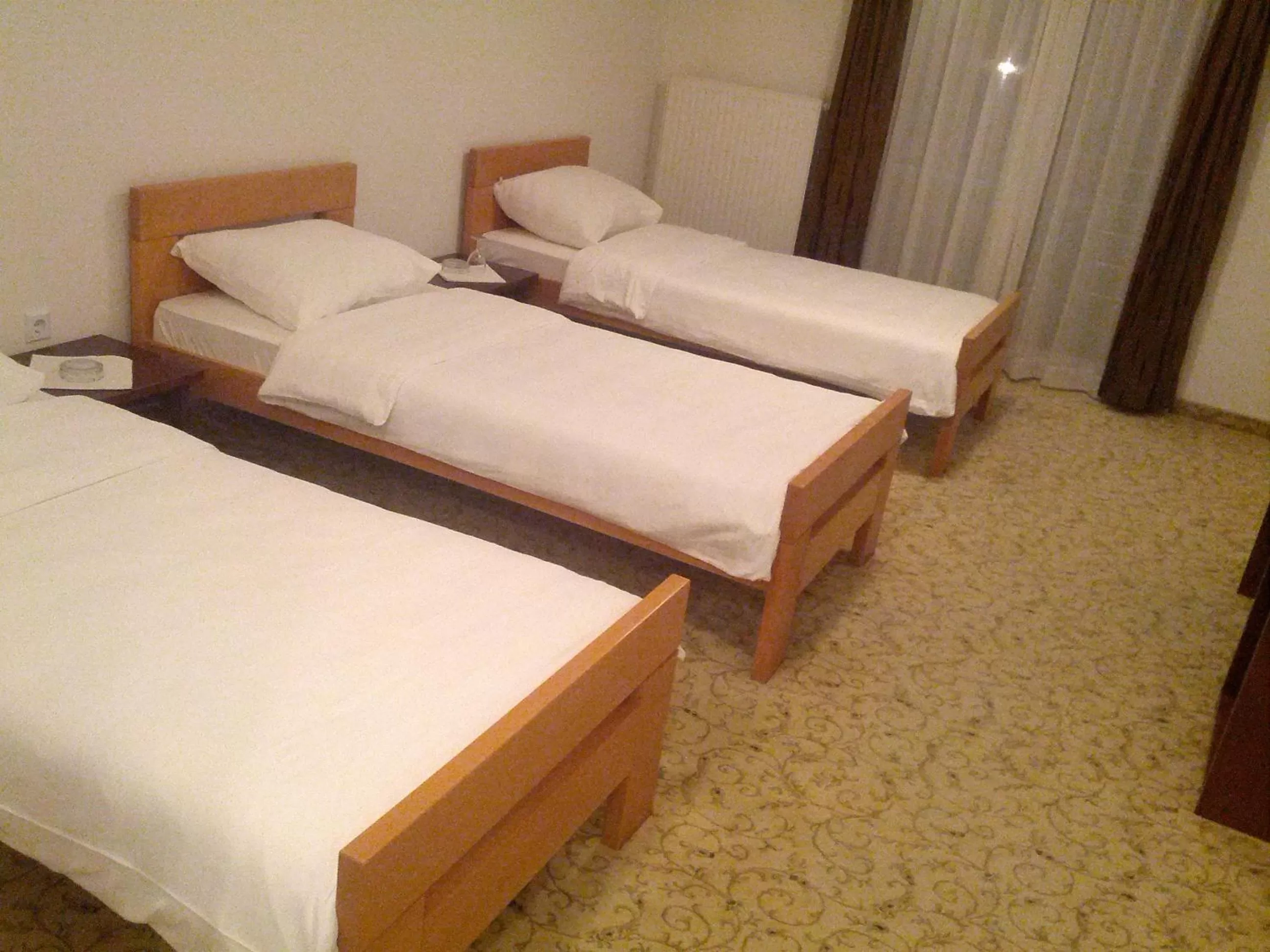 Bedroom, Bed in Motel Maksumić