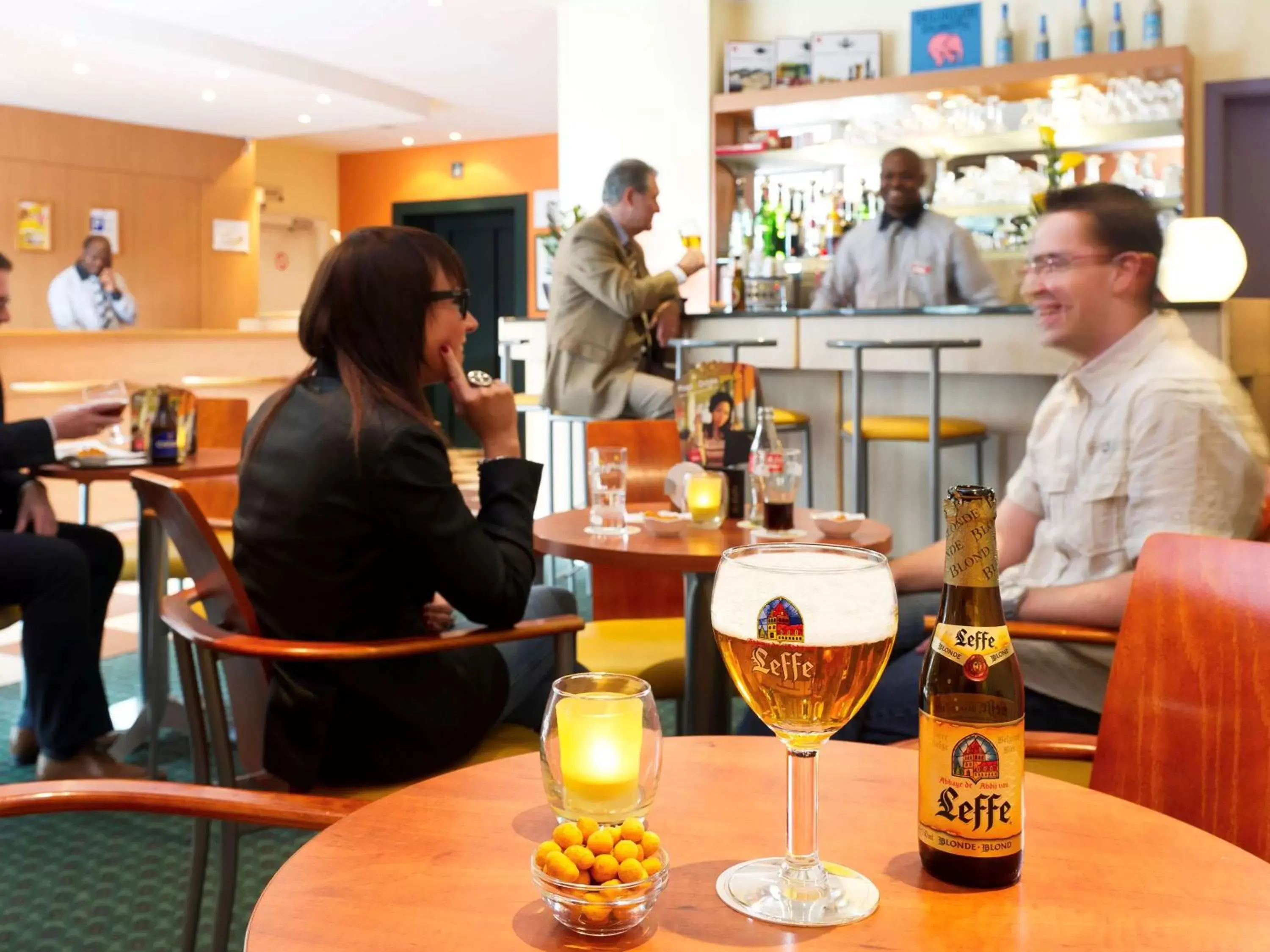 Lounge or bar in ibis Charleroi Centre Gare