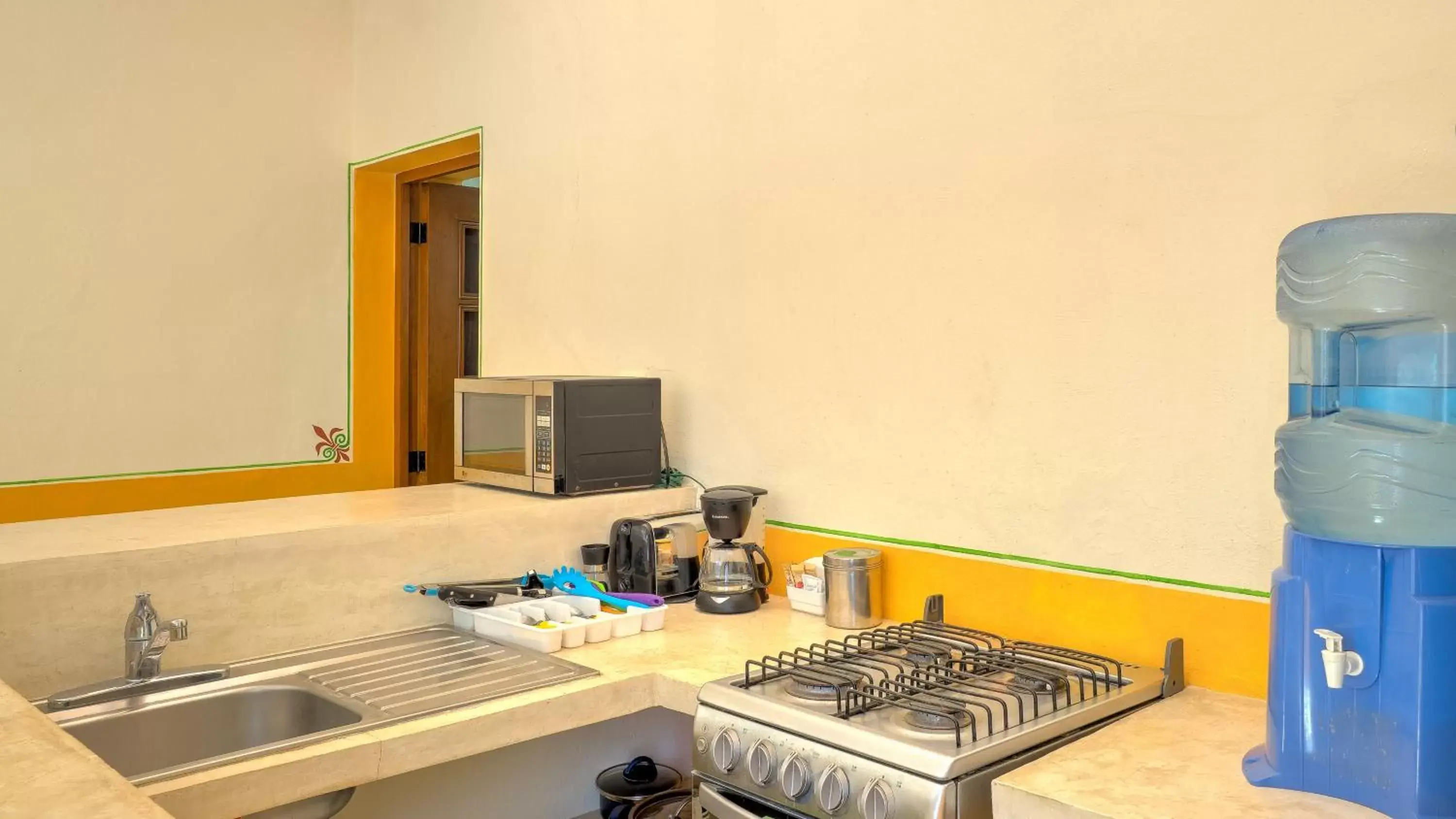 Kitchen/Kitchenette in Hotel Luz en Yucatan