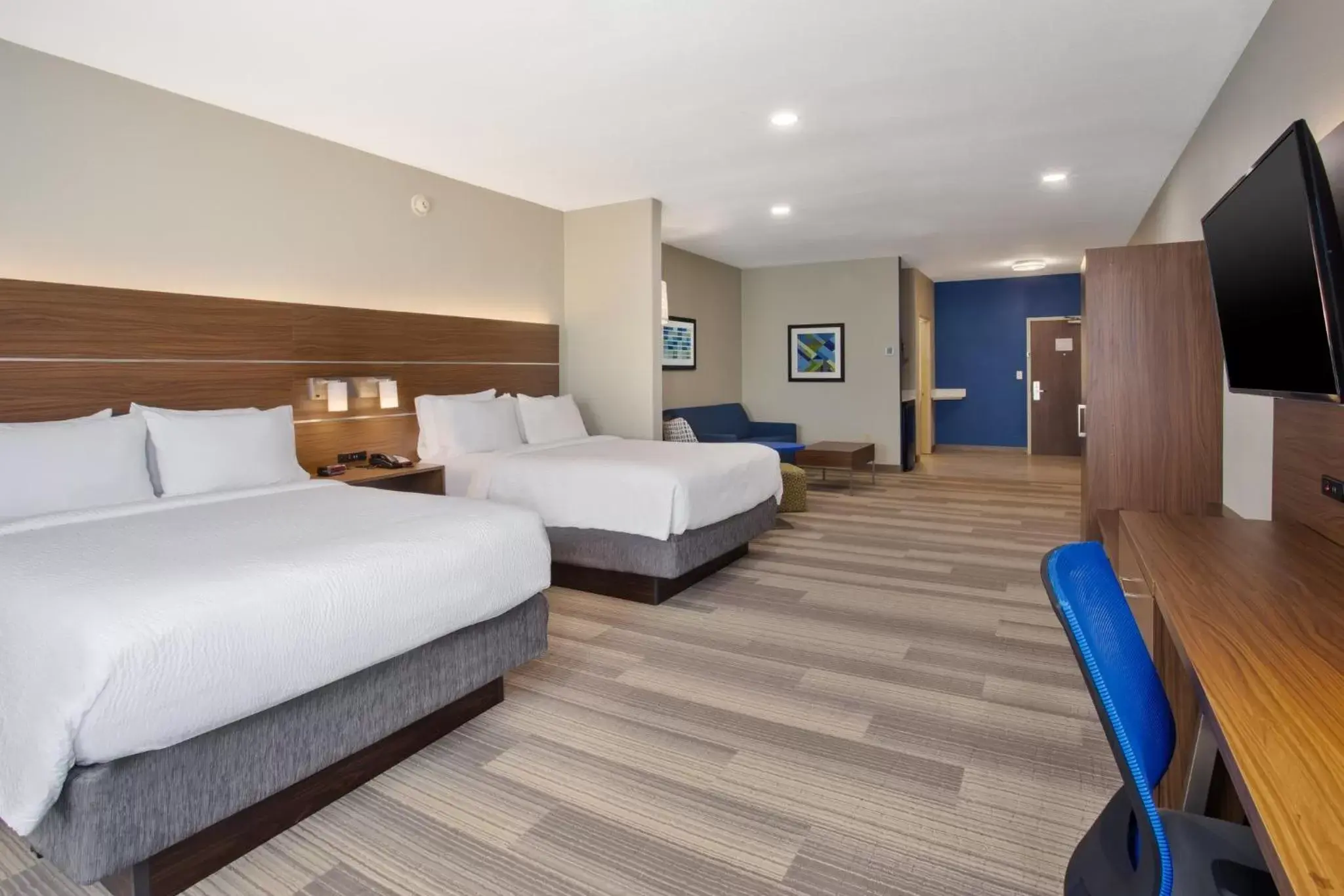 Photo of the whole room in Holiday Inn Express Hotel and Suites Katy, an IHG Hotel