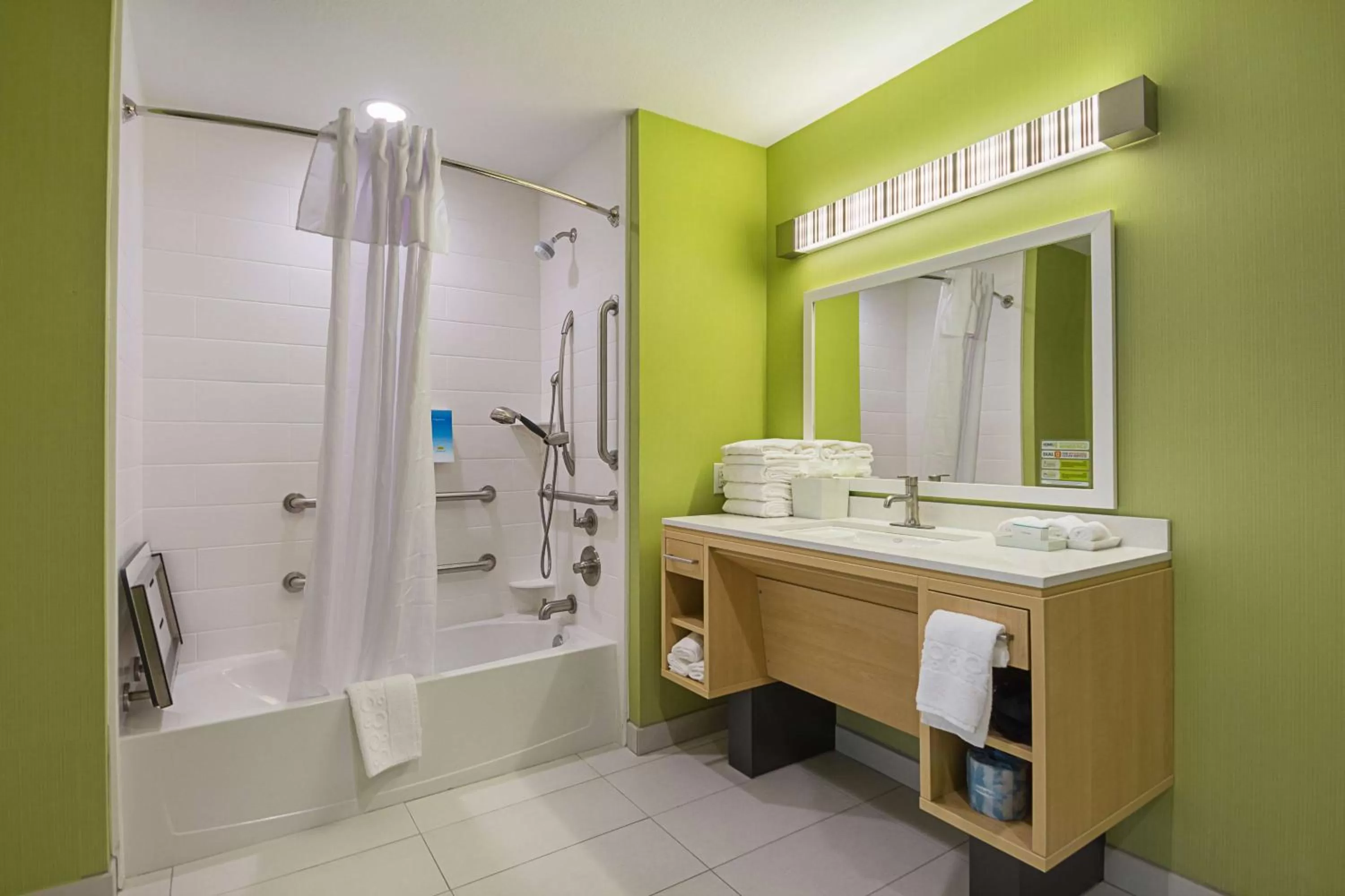Bathroom in Home2 Suites By Hilton Dallas Grand Prairie
