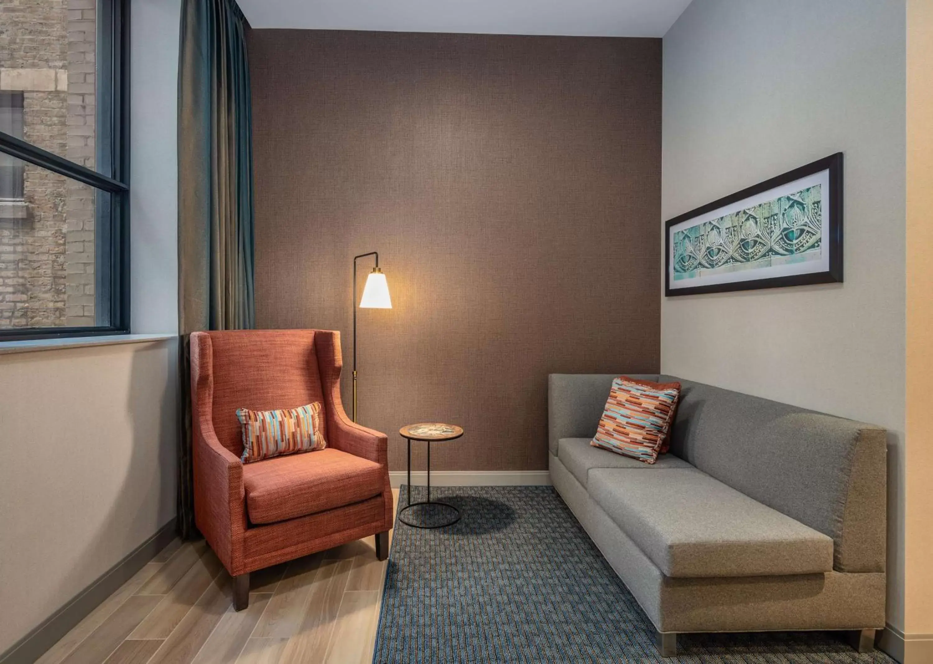 Living room, Seating Area in Hilton Garden Inn- Chicago Central Loop
